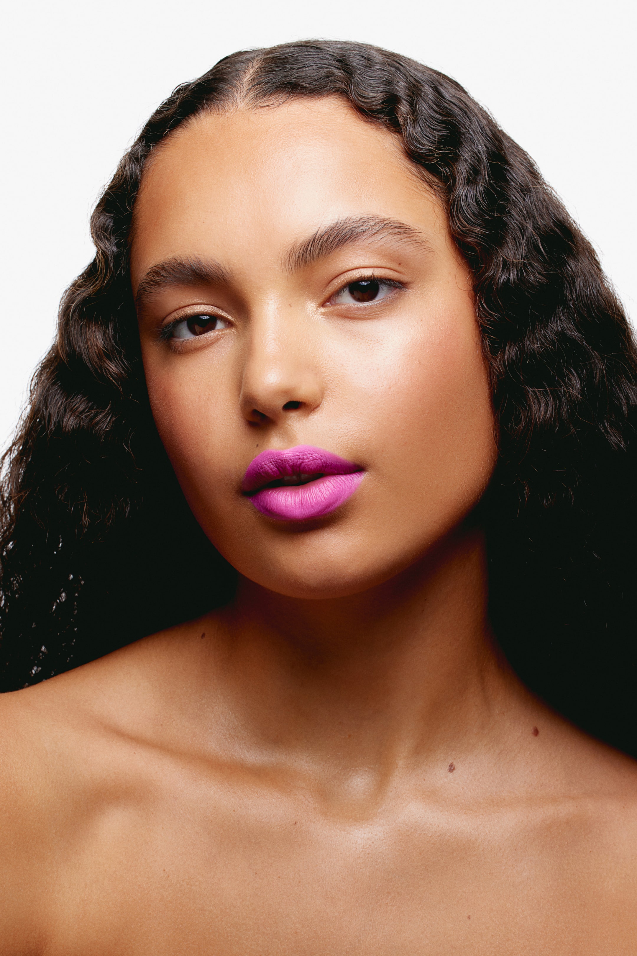 Матовая губная помада H-M 1590₽