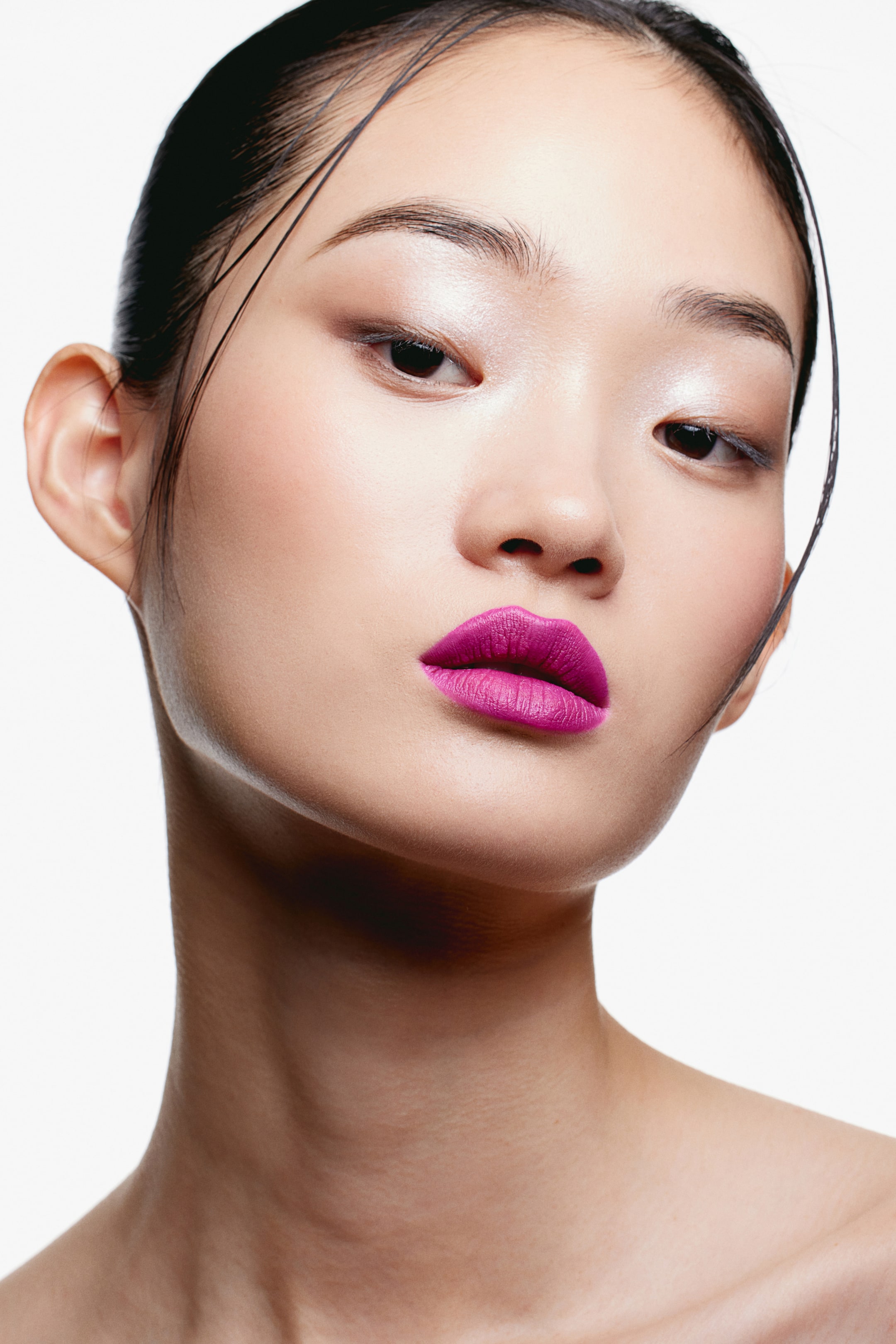 Матовая губная помада H-M 1690₽