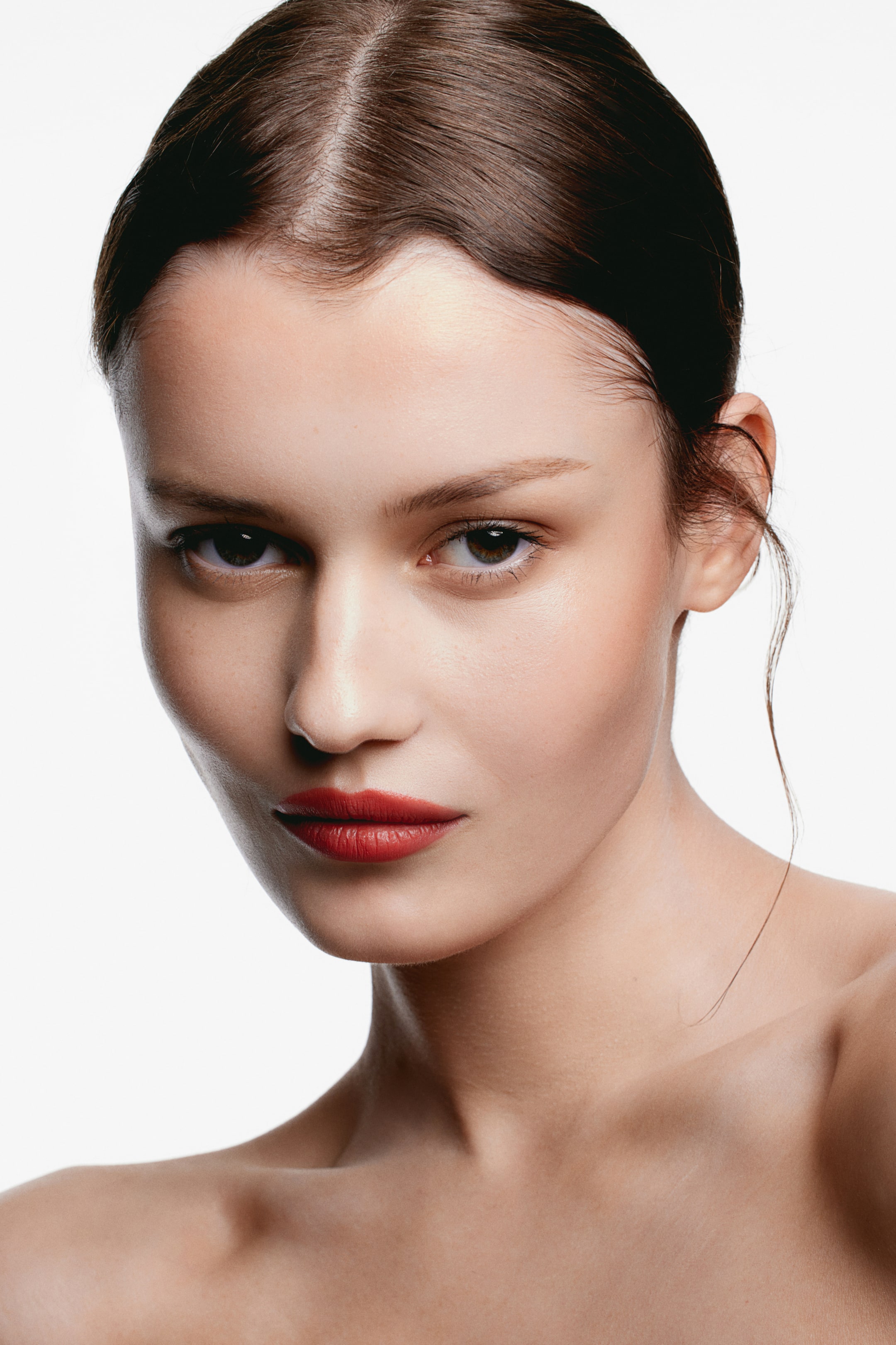 Матовая губная помада H-M 2890₽