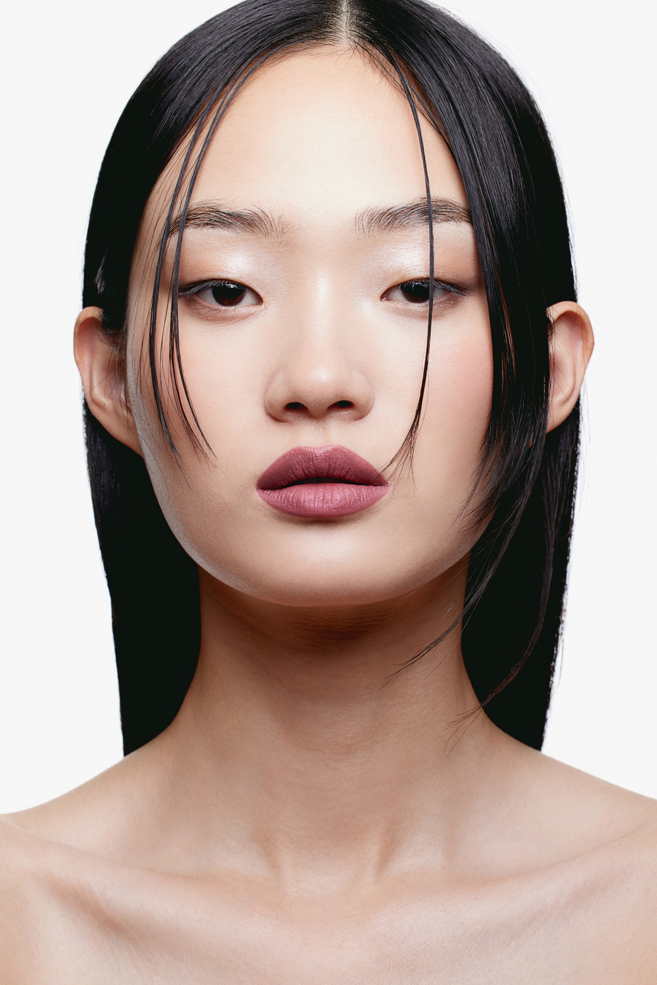 Матовая губная помада H-M 2890₽