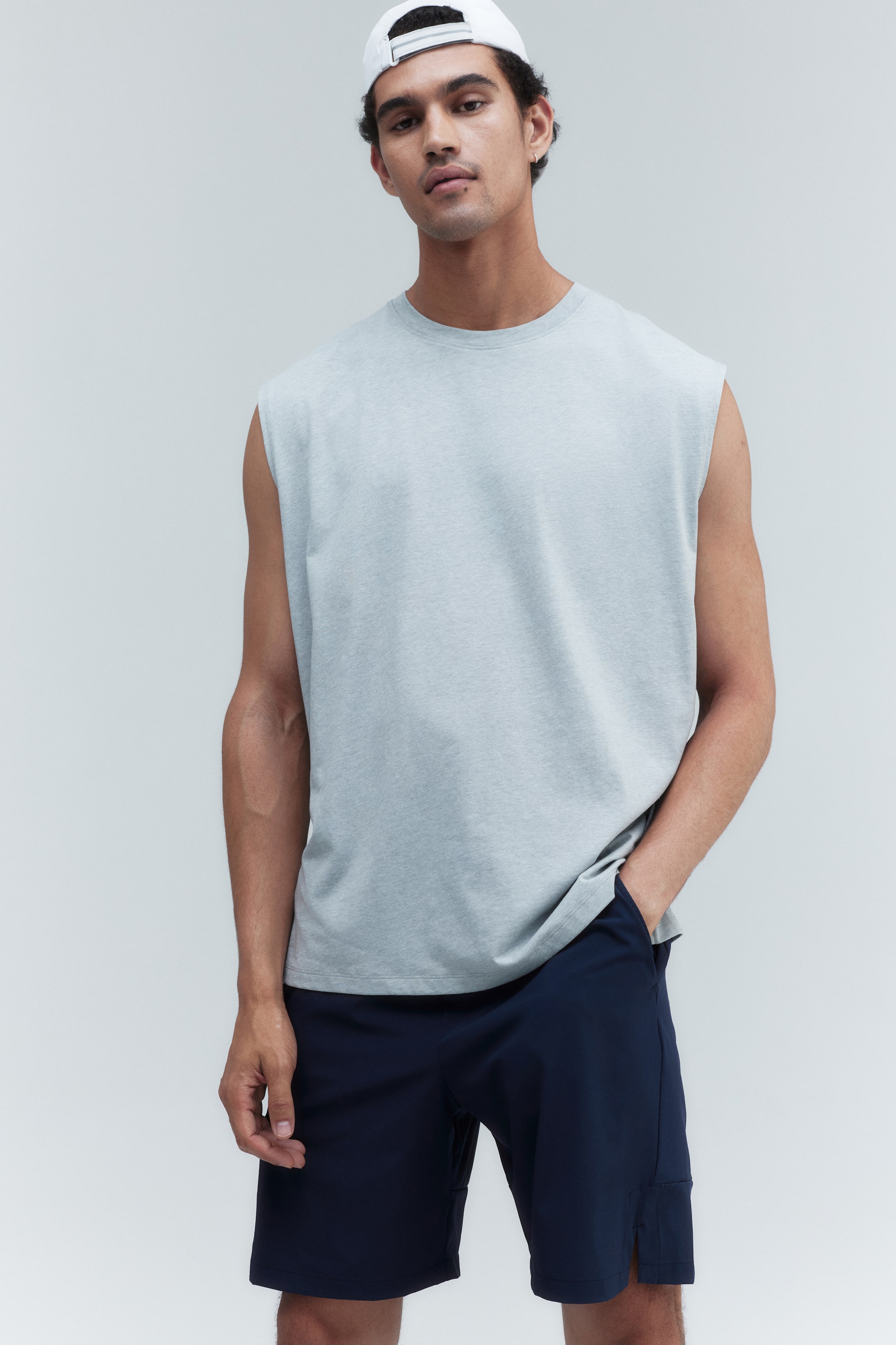 Длинные спортивные шорты H-M в DryMove 4790₽