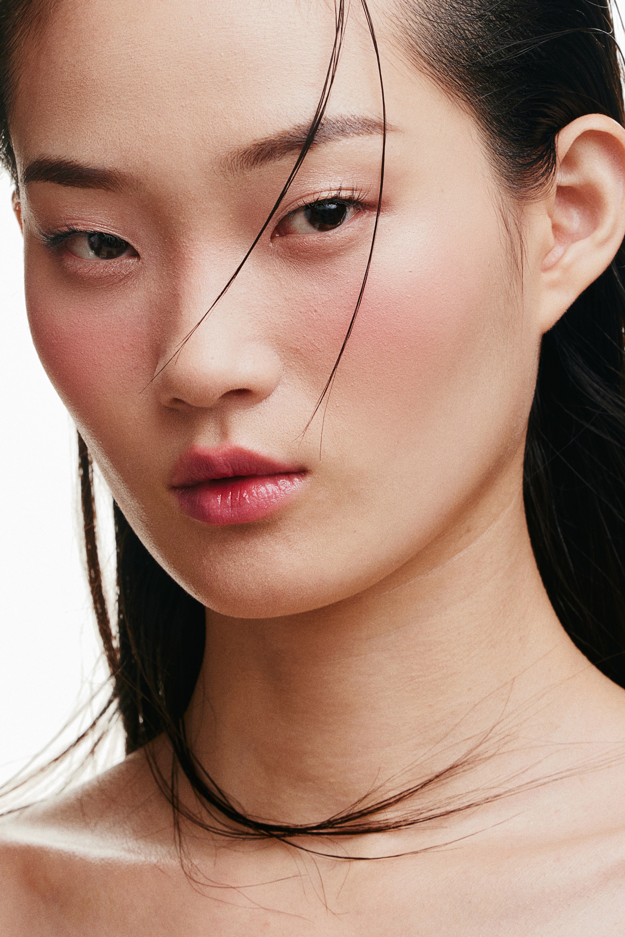 Прозрачная пудра H-M Sheer Perfecting Powder 2890₽