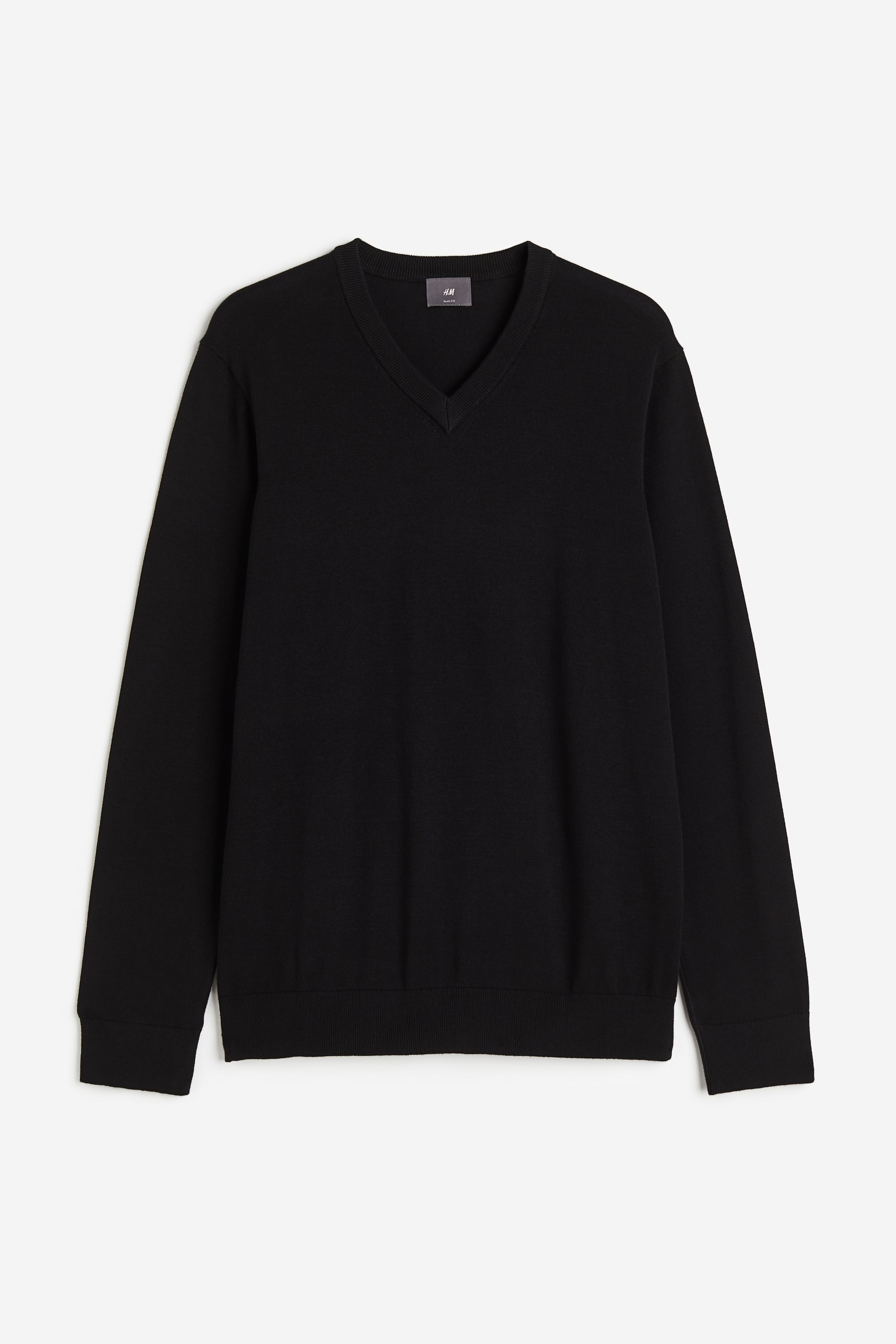 Приталенный свитер H-M с V-образным вырезом 4790₽