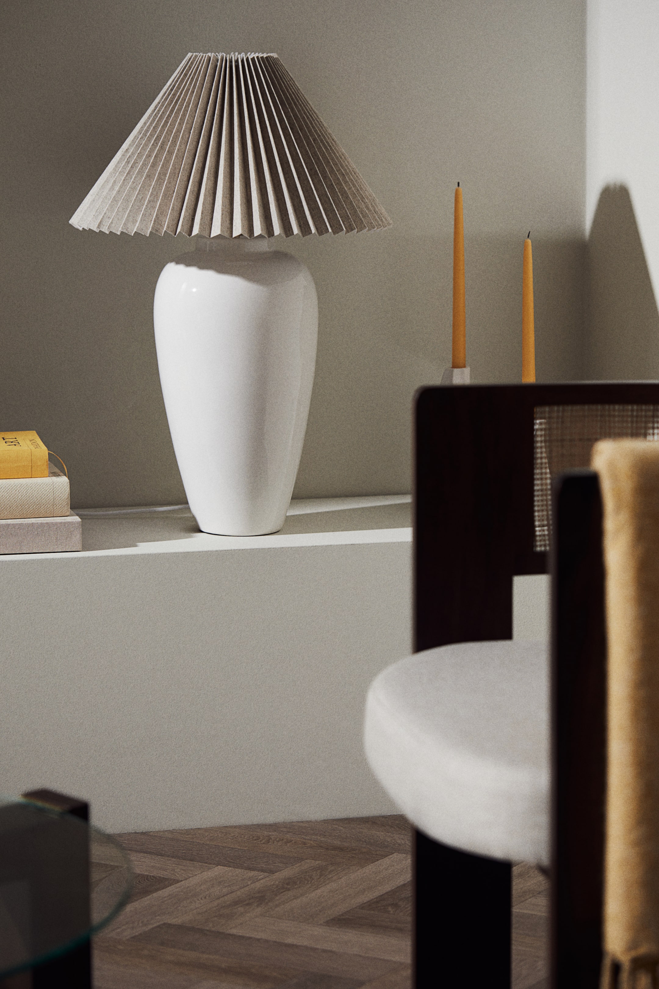 Высокое керамическое основание лампы H-M 34290₽