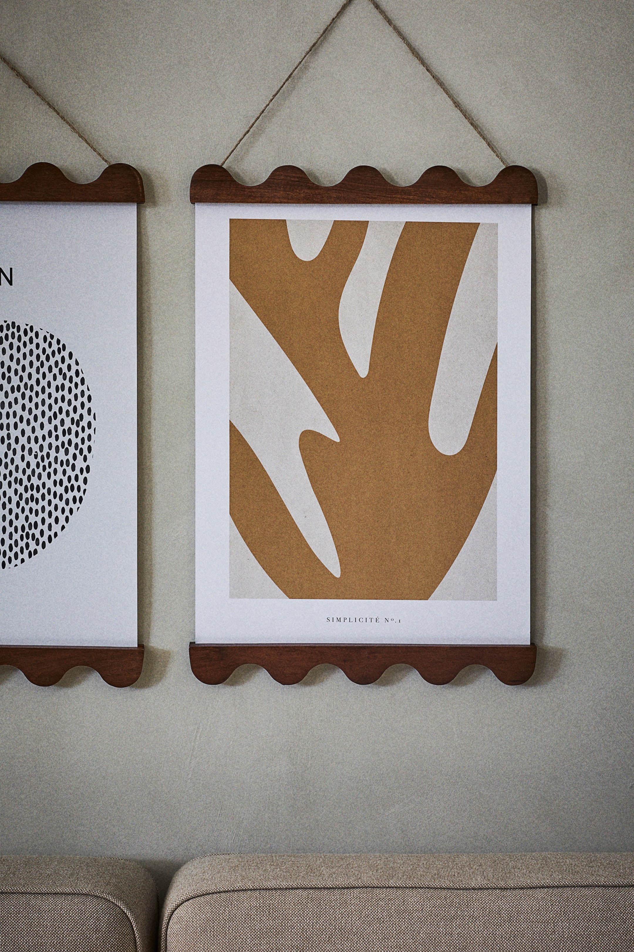 Вешалка для плакатов с волнистыми краями H-M 4790₽