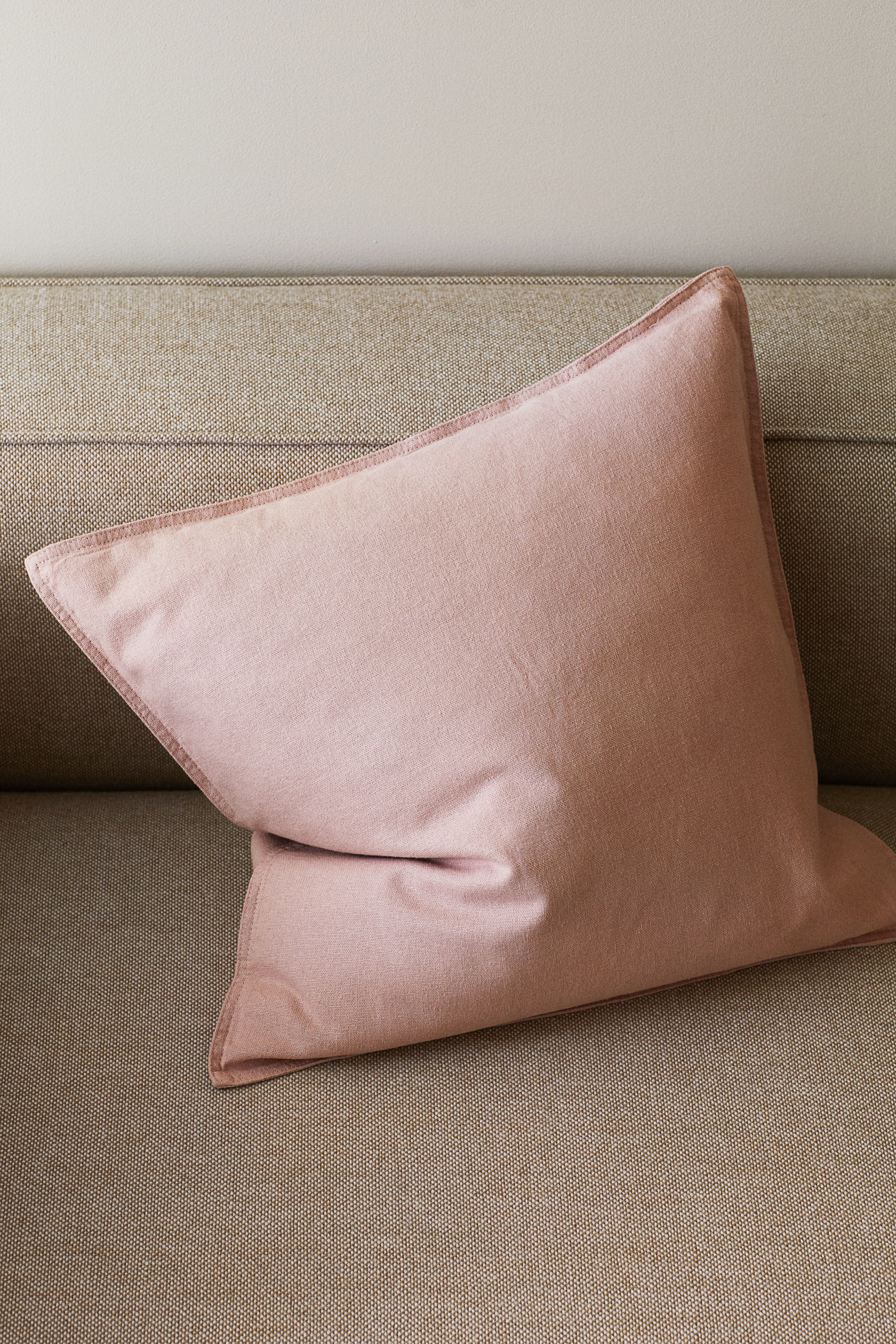 Наволочка для подушки из льняной смеси H-M 2090₽