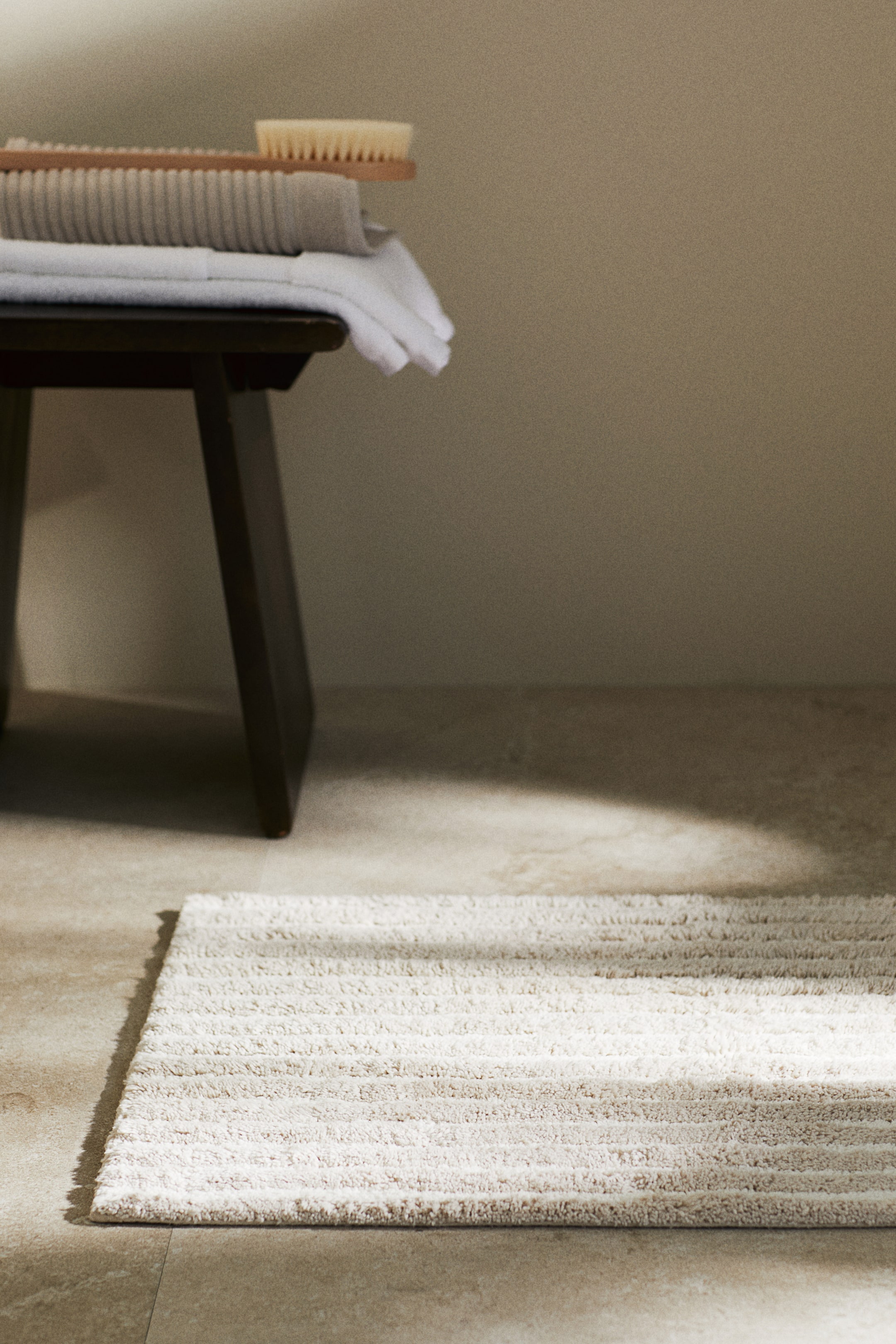 Коврик для ванной из ворсистого хлопка H-M 3390₽