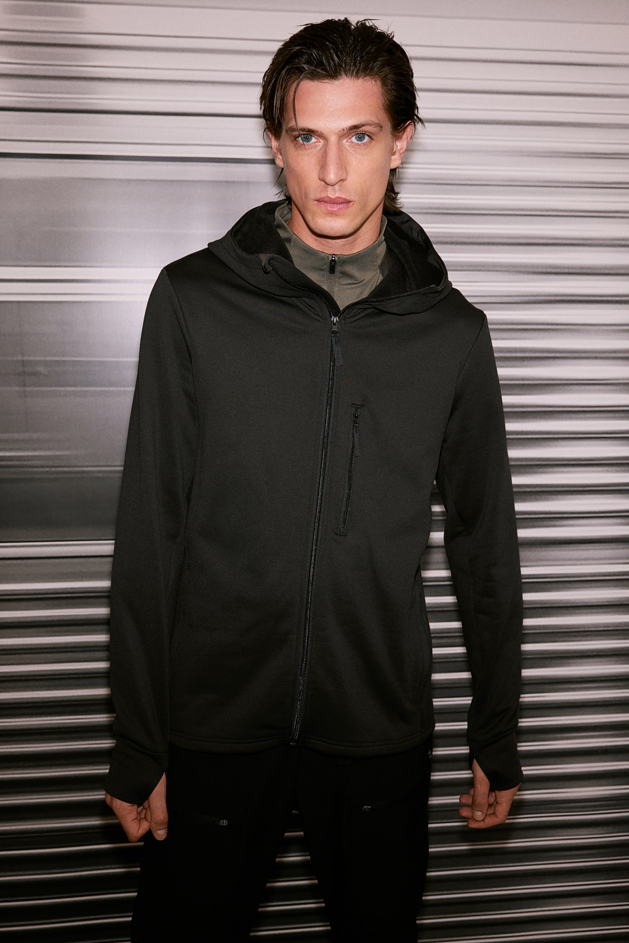 Куртка среднего слоя H-M обычного кроя 10490₽