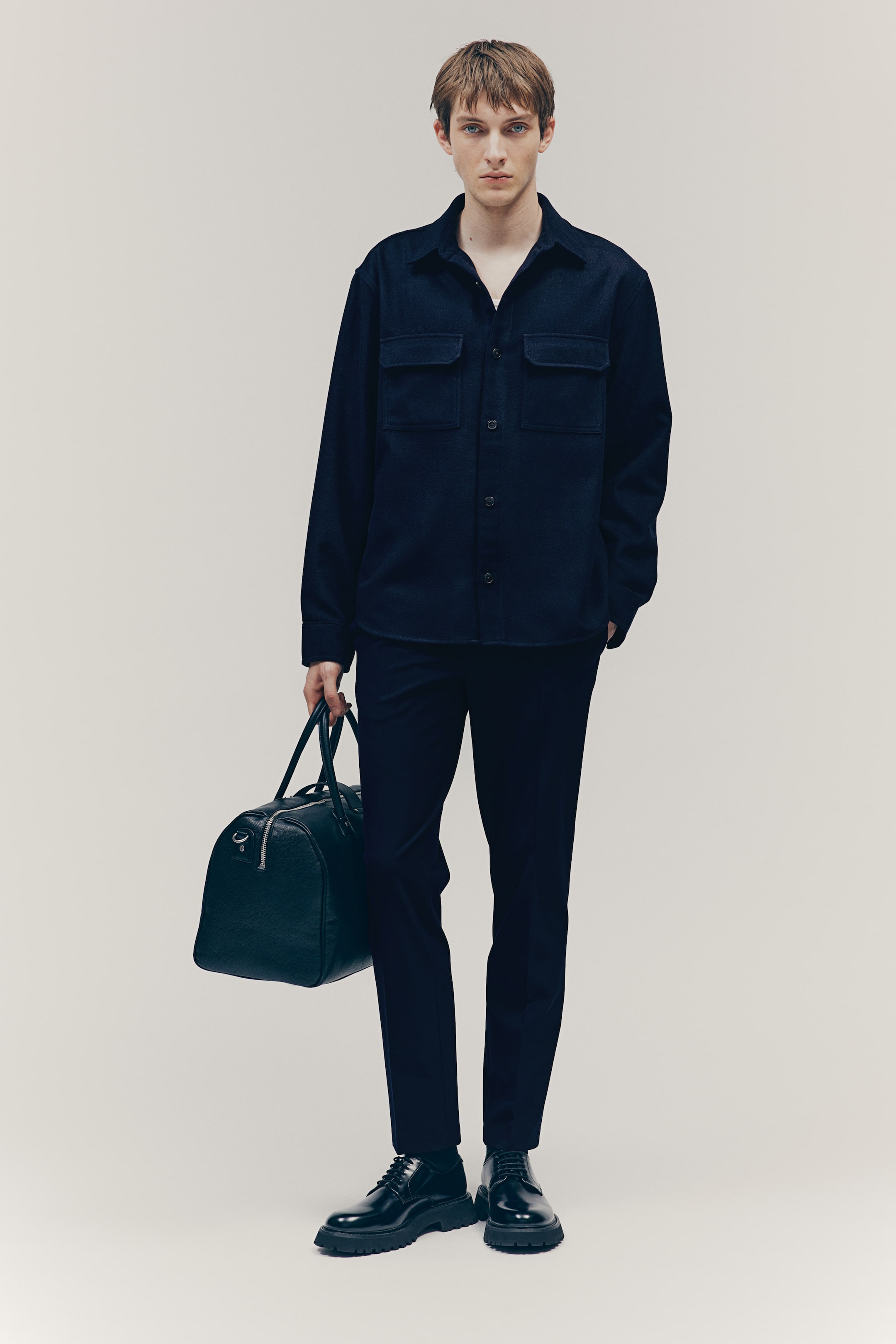 Верхняя рубашка из войлока обычного покроя от H-M 5690₽