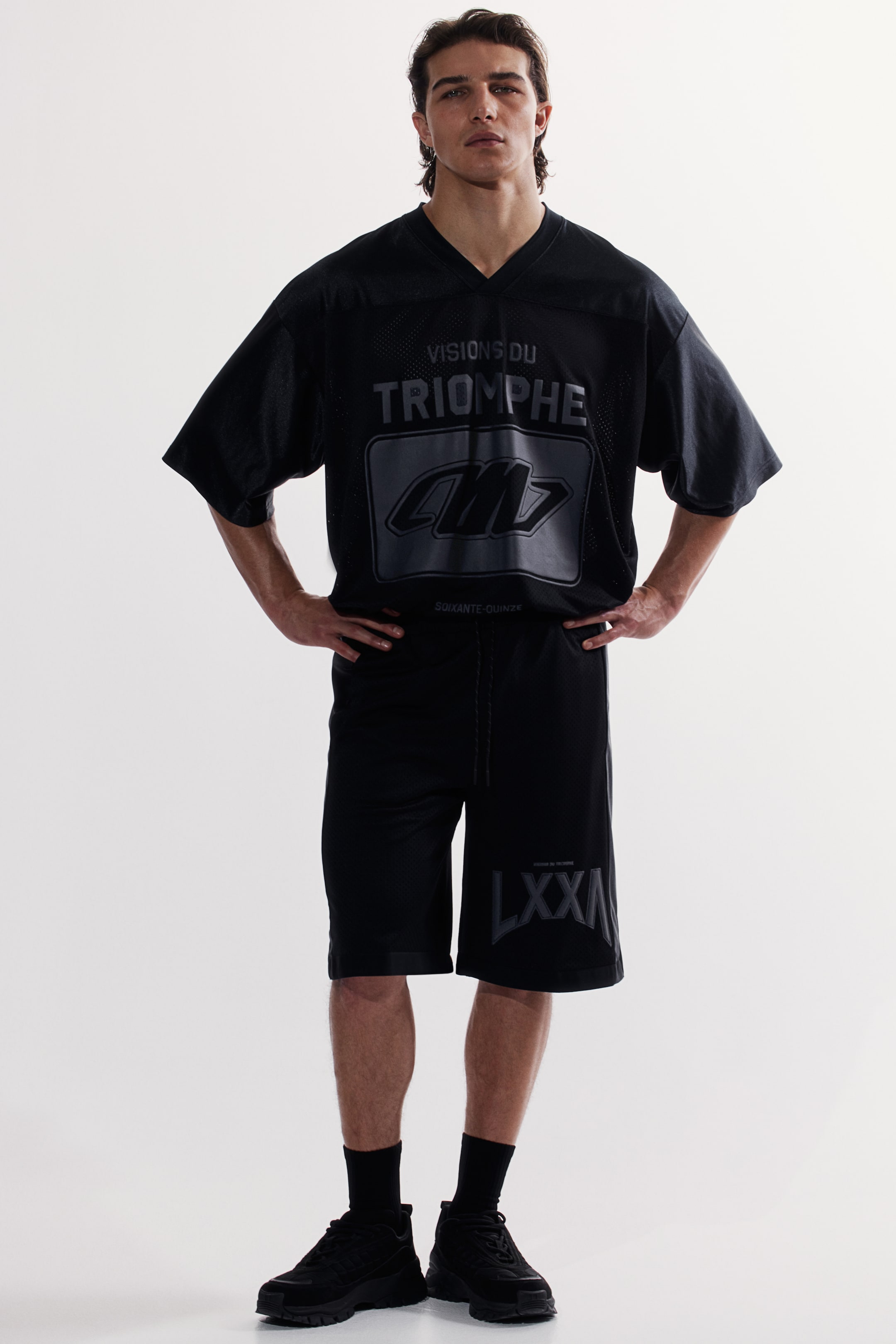 Спортивные шорты из сетки H-M в DryMove 7690₽