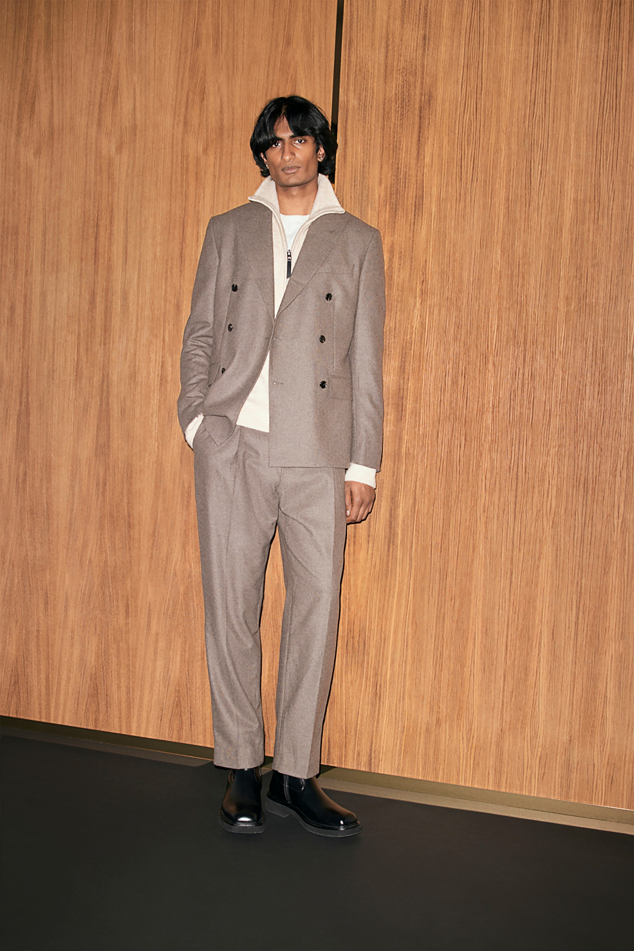 Кардиган из трикотажа в рубчик H-M Regular Fit 9590₽