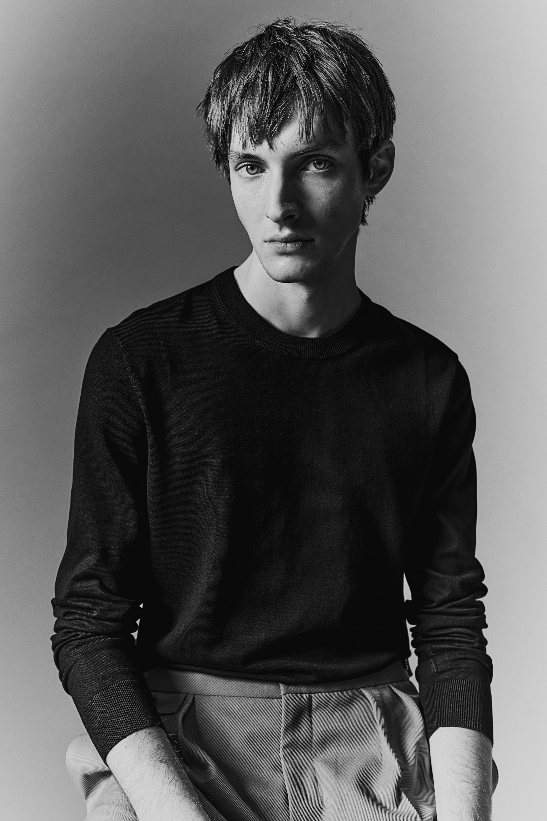 Свитер тонкой вязки H-M Slim Fit 4790₽