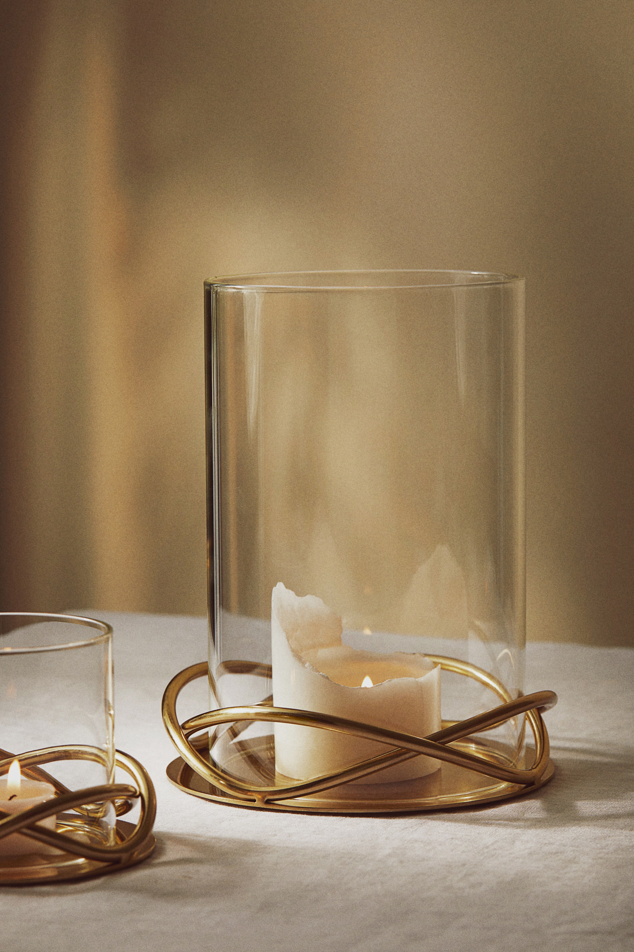 Подсвечник H-M из металла и стекла 7690₽