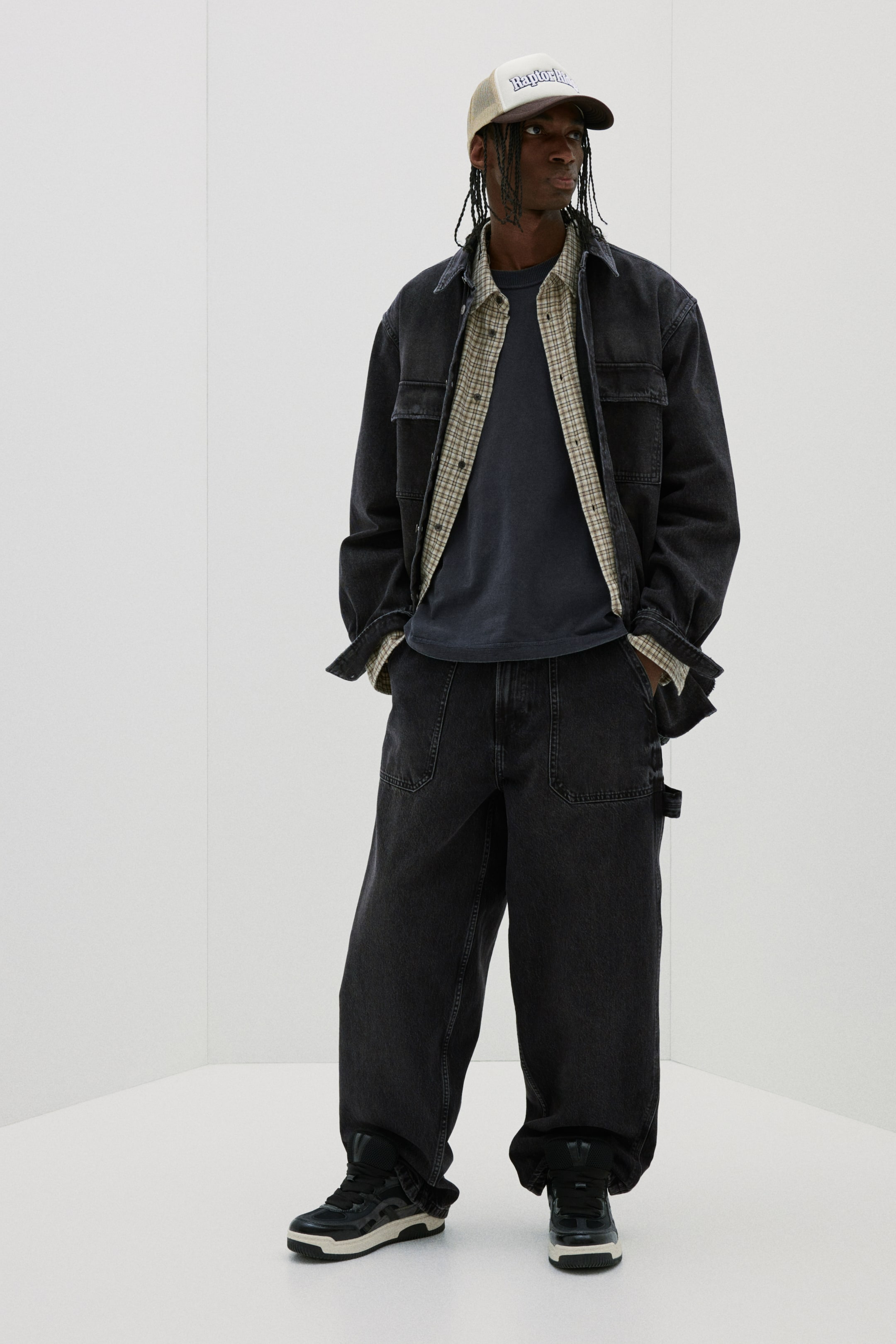 Мешковатые джинсы H-M Carpenter 9590₽