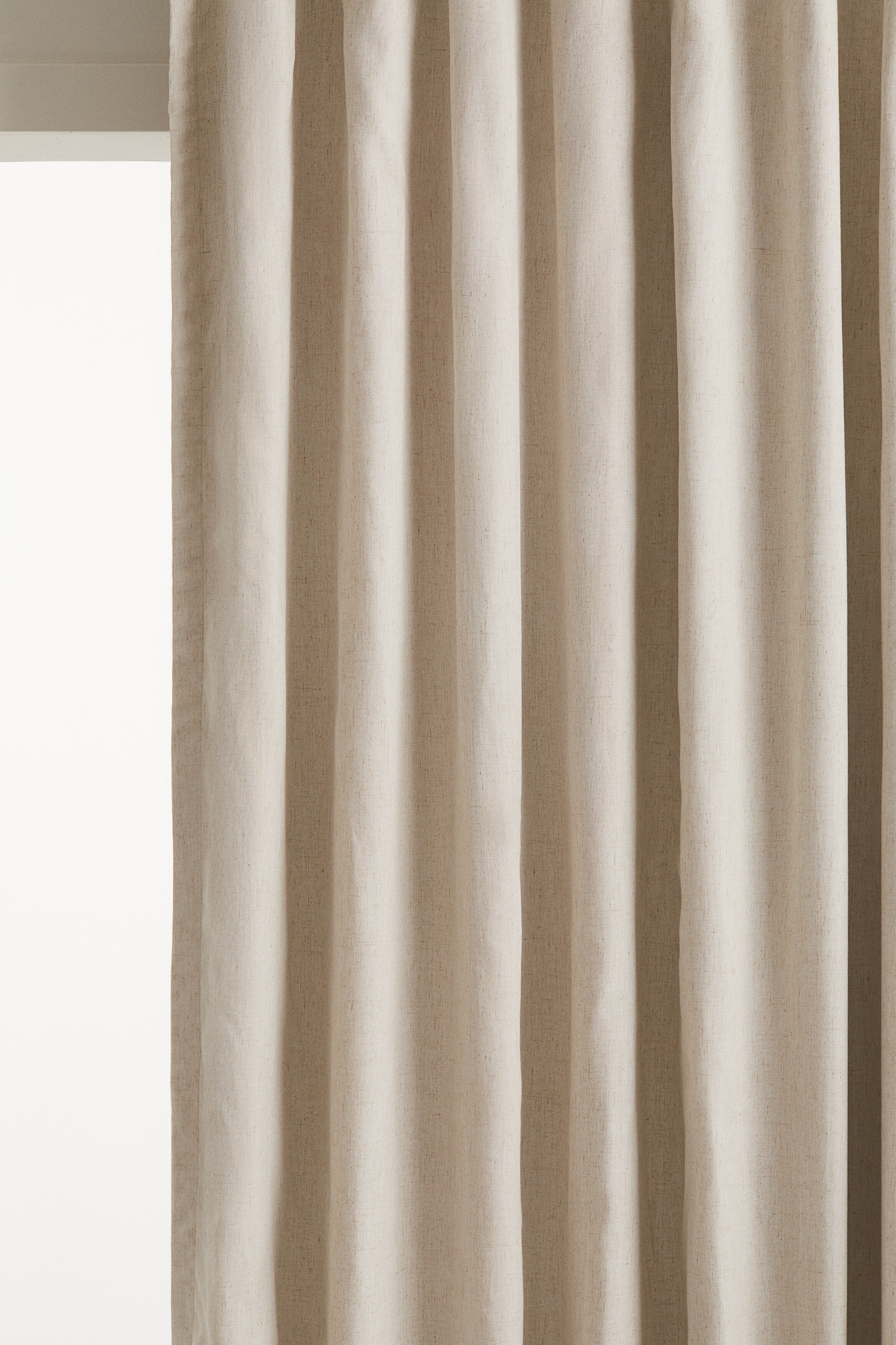 Плотные шторы из лиоцелловой ткани H-M в 2-х упаковках 20690₽