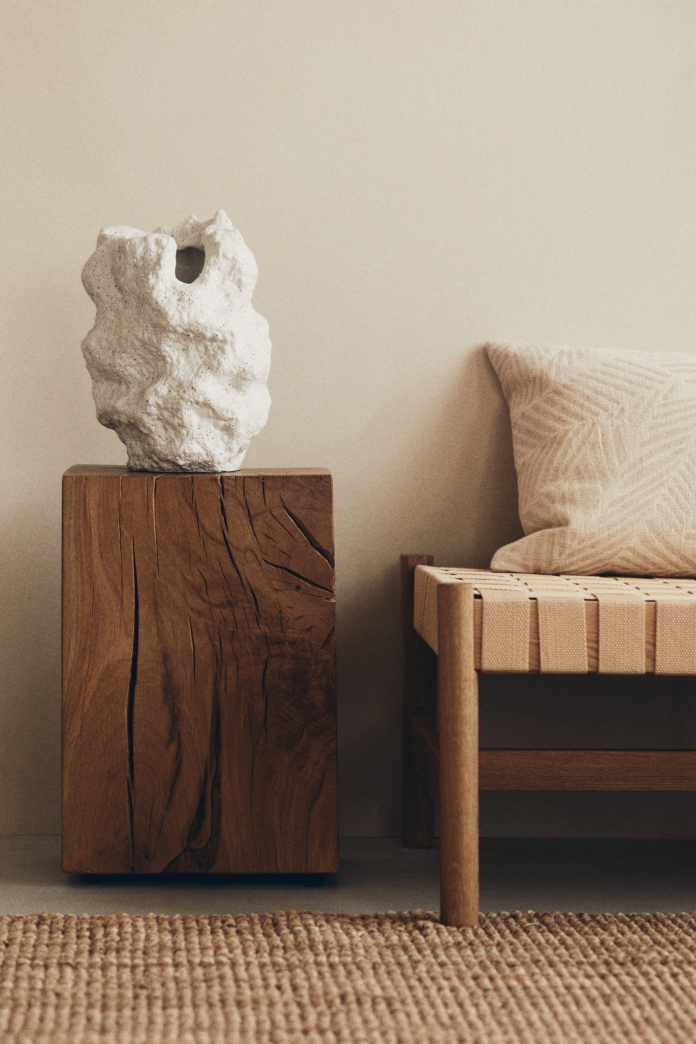 Ваза из лавового камня H-M 13290₽