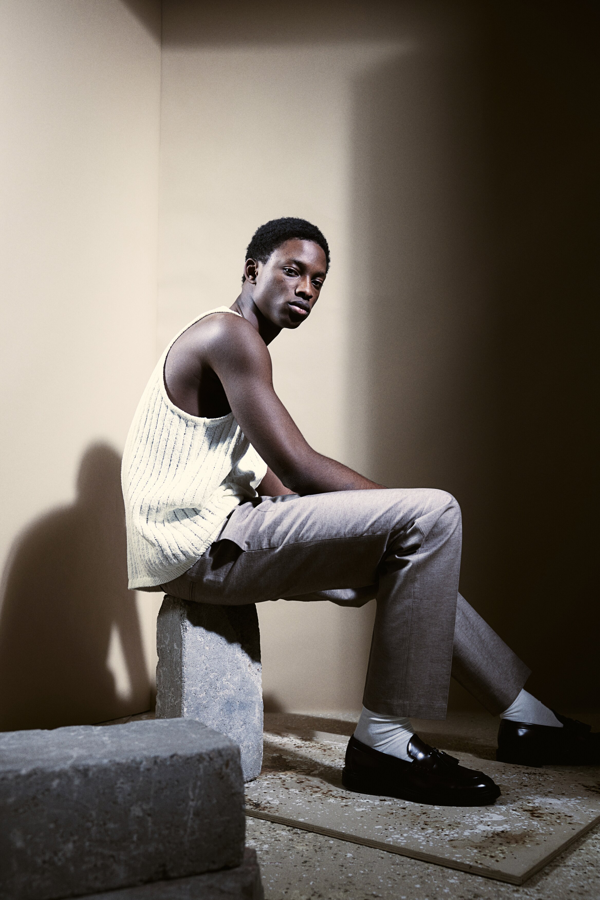 Майка из трикотажа в рубчик обычного кроя от H-M 4790₽