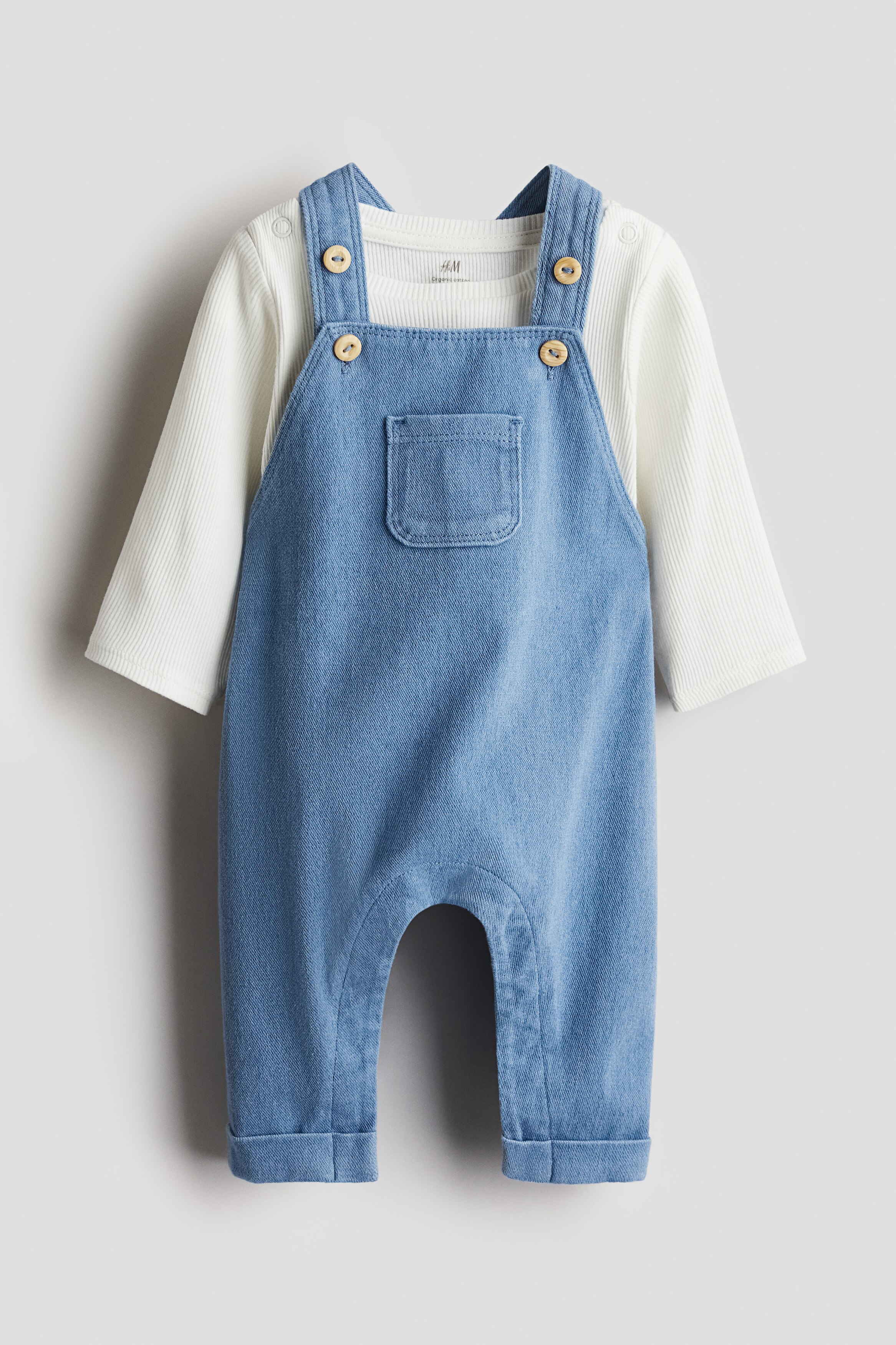 Комплект из комбинезона и боди H&M из 2 предметов