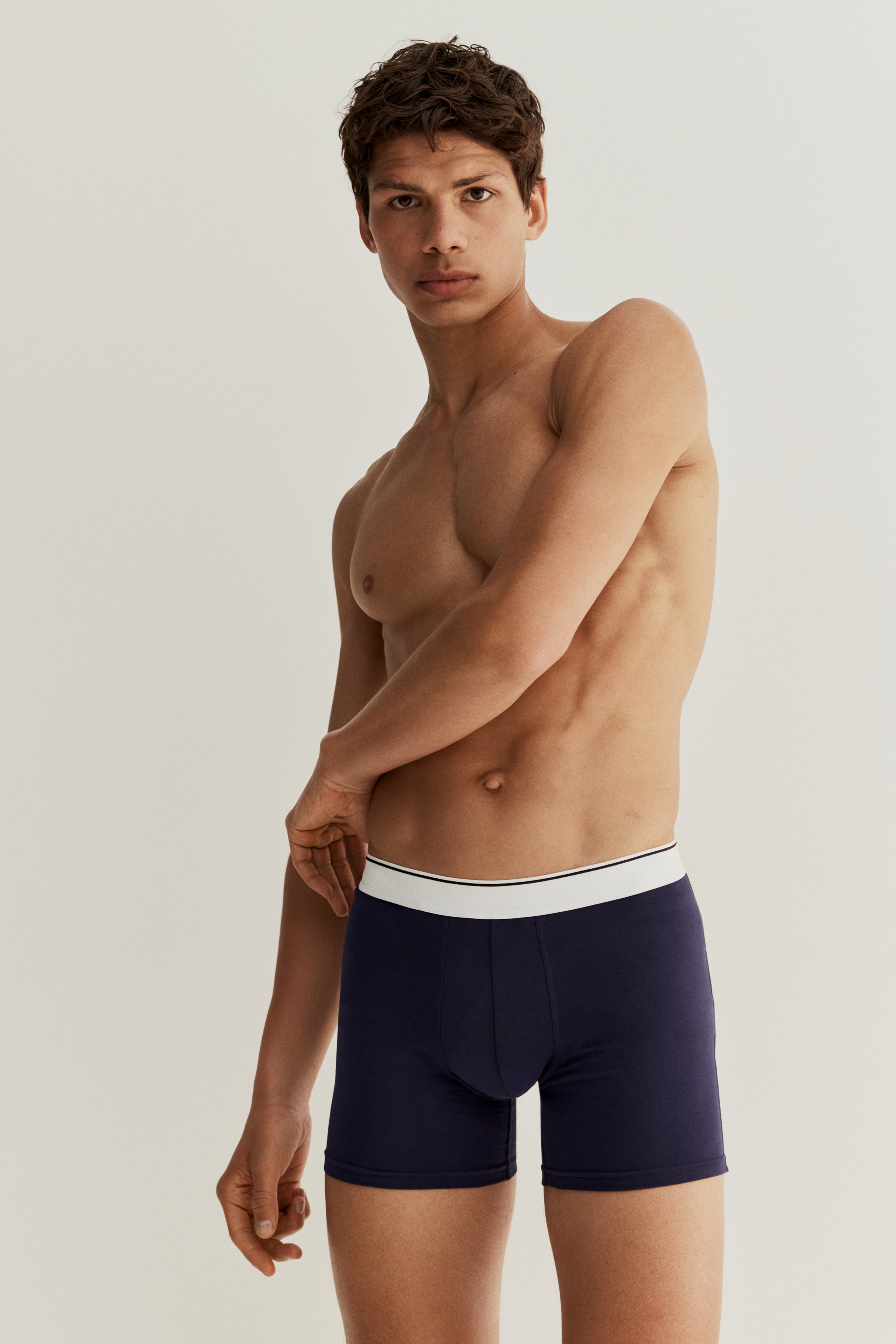 Трусы-боксеры средней длины из лайкры в 3-х упаковках от H&M