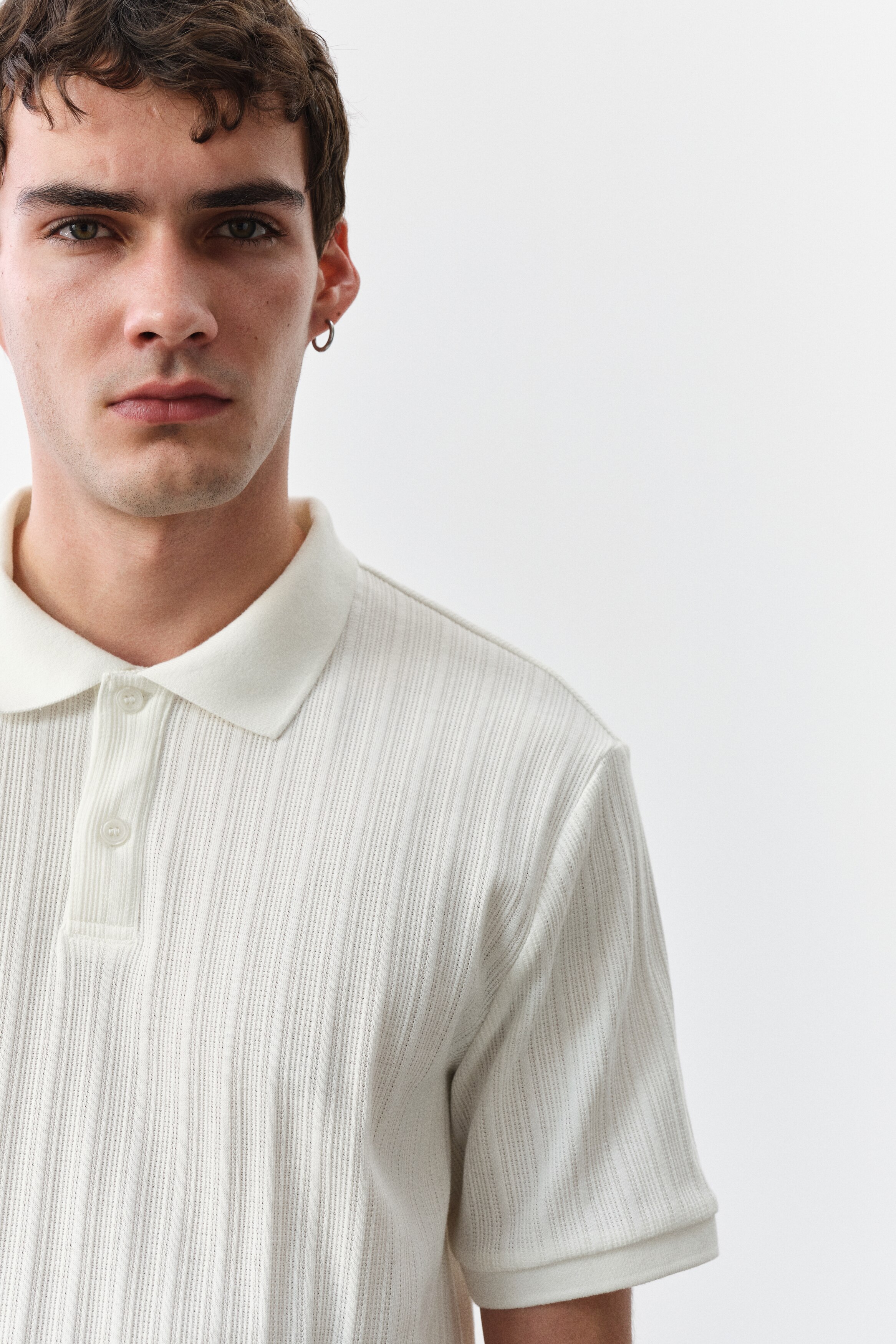 Приталенная рубашка-поло из текстурированного джерси H-M 5690₽