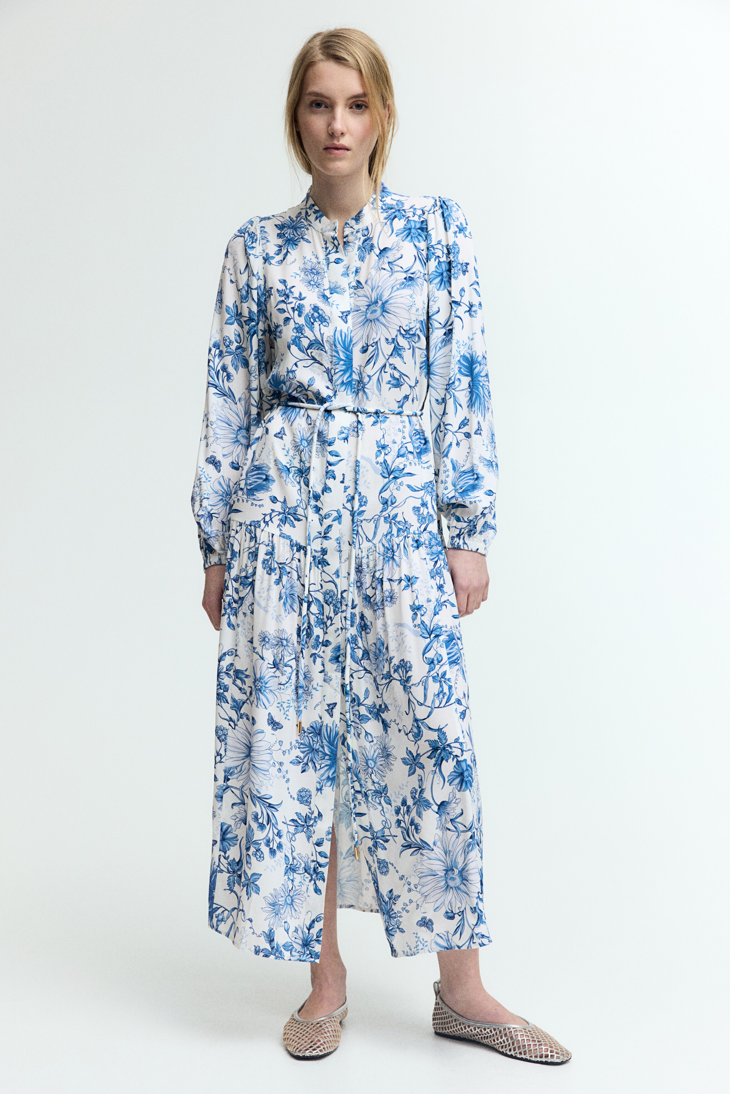 Длинное платье с пышными рукавами от H&M