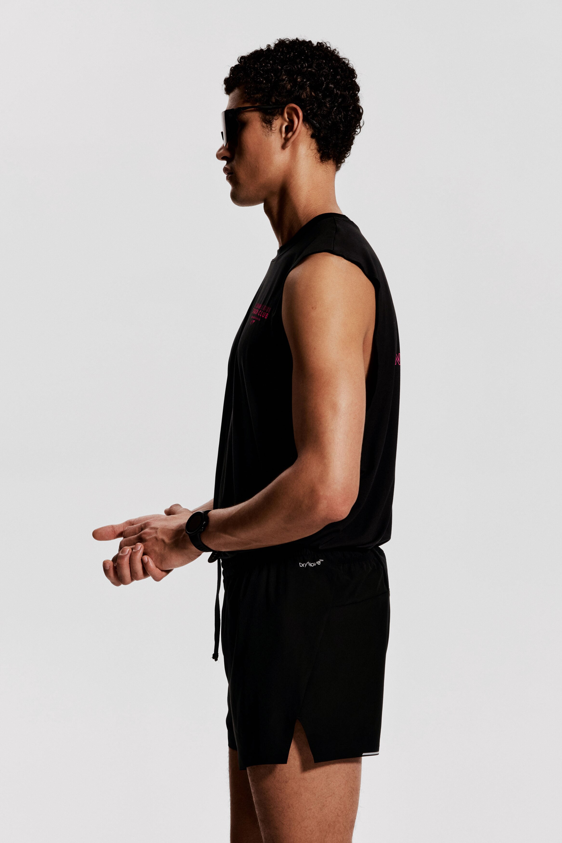 Короткие шорты для бега H&M обычного кроя с технологией DryMove
