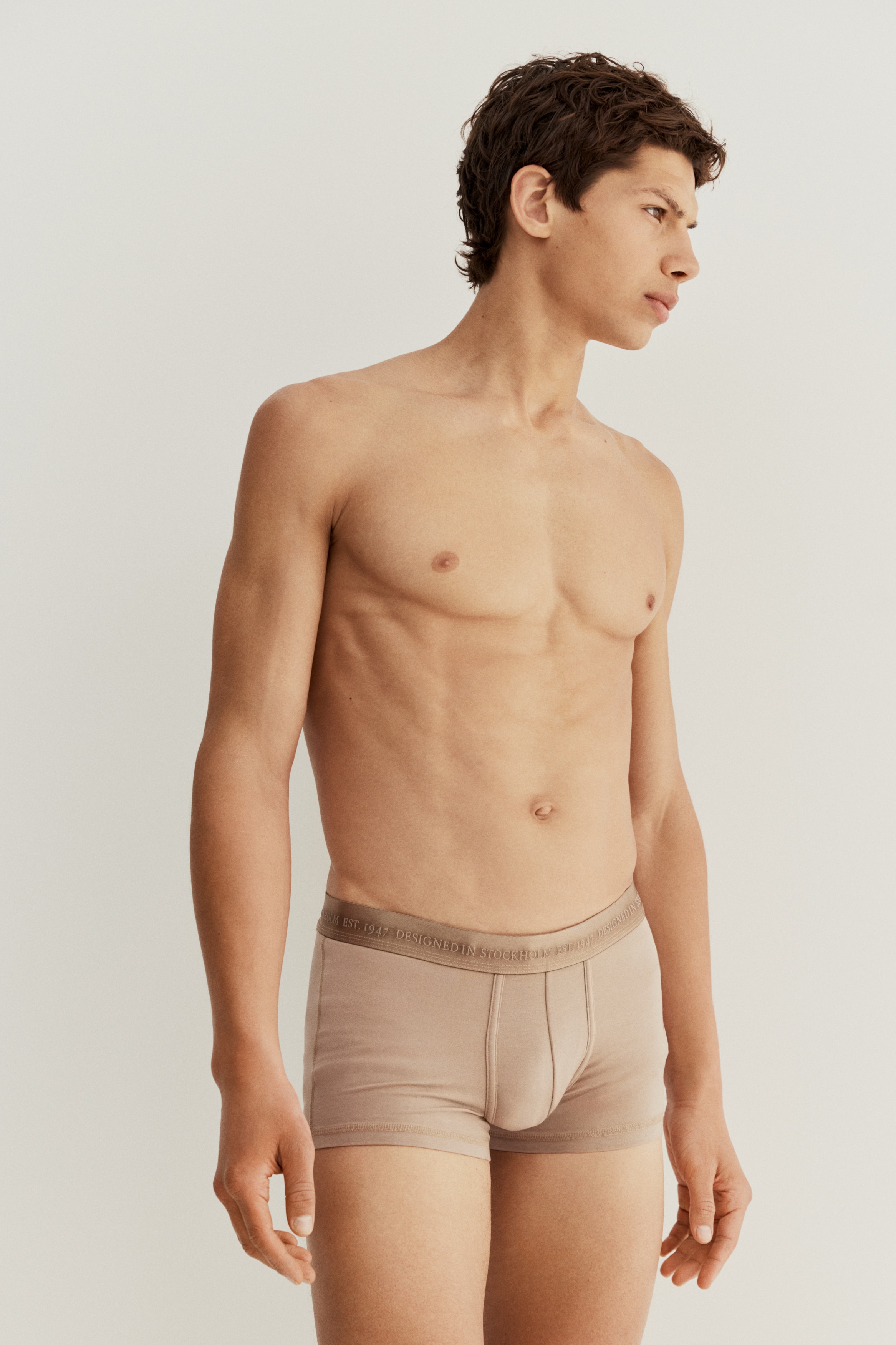 H&M -2 комплекта коротких боксеров с низкой посадкой и лайкрой
