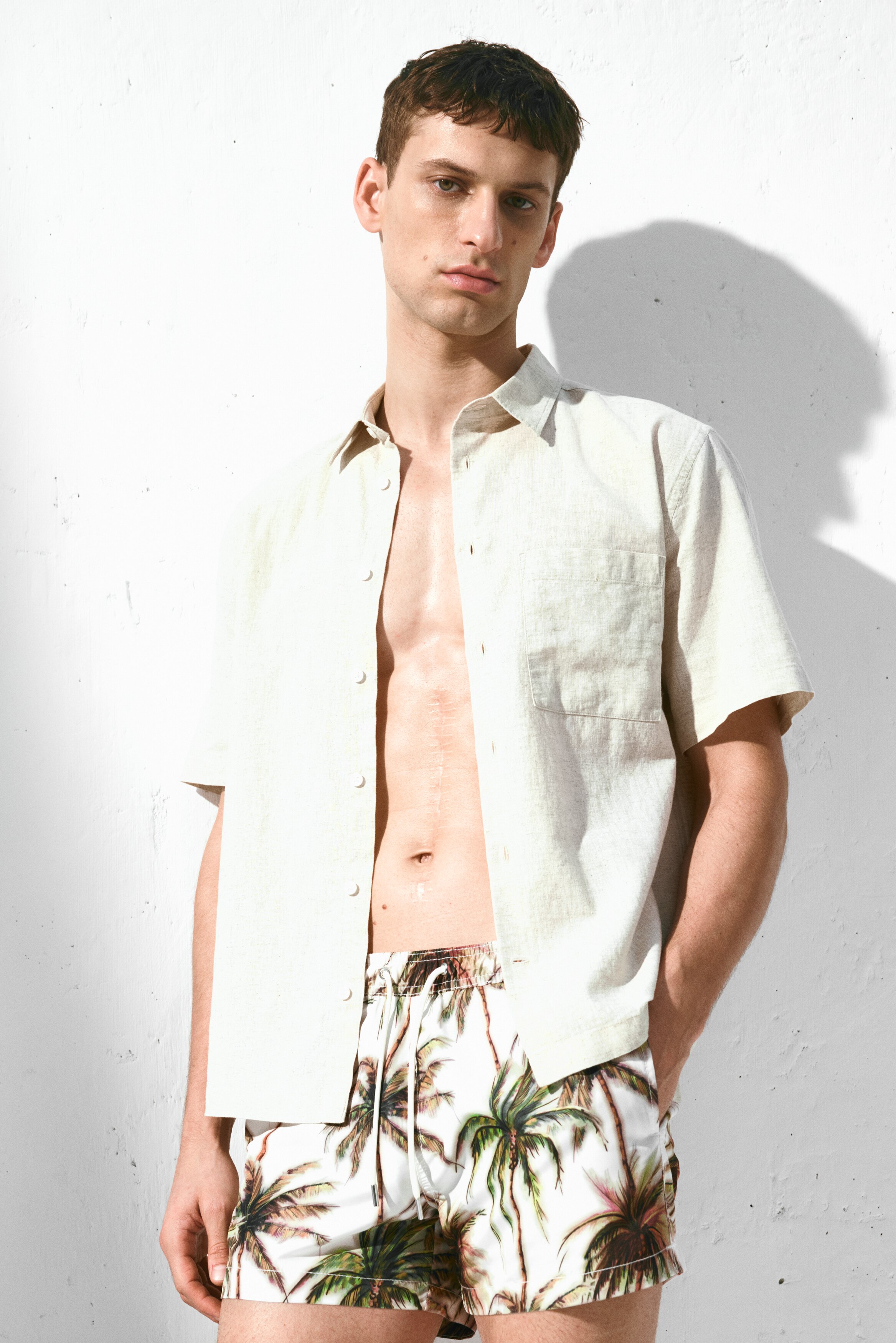 Плавательные шорты с рисунком от H-M 4790₽