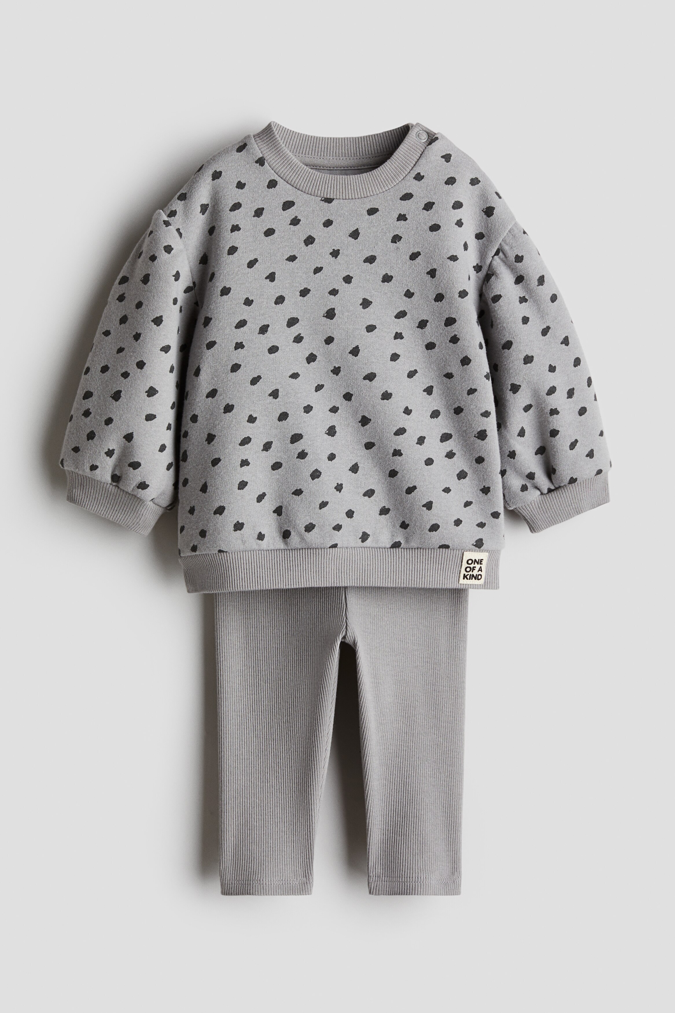 Комплект из толстовки и леггинсов H&M из 2 предметов