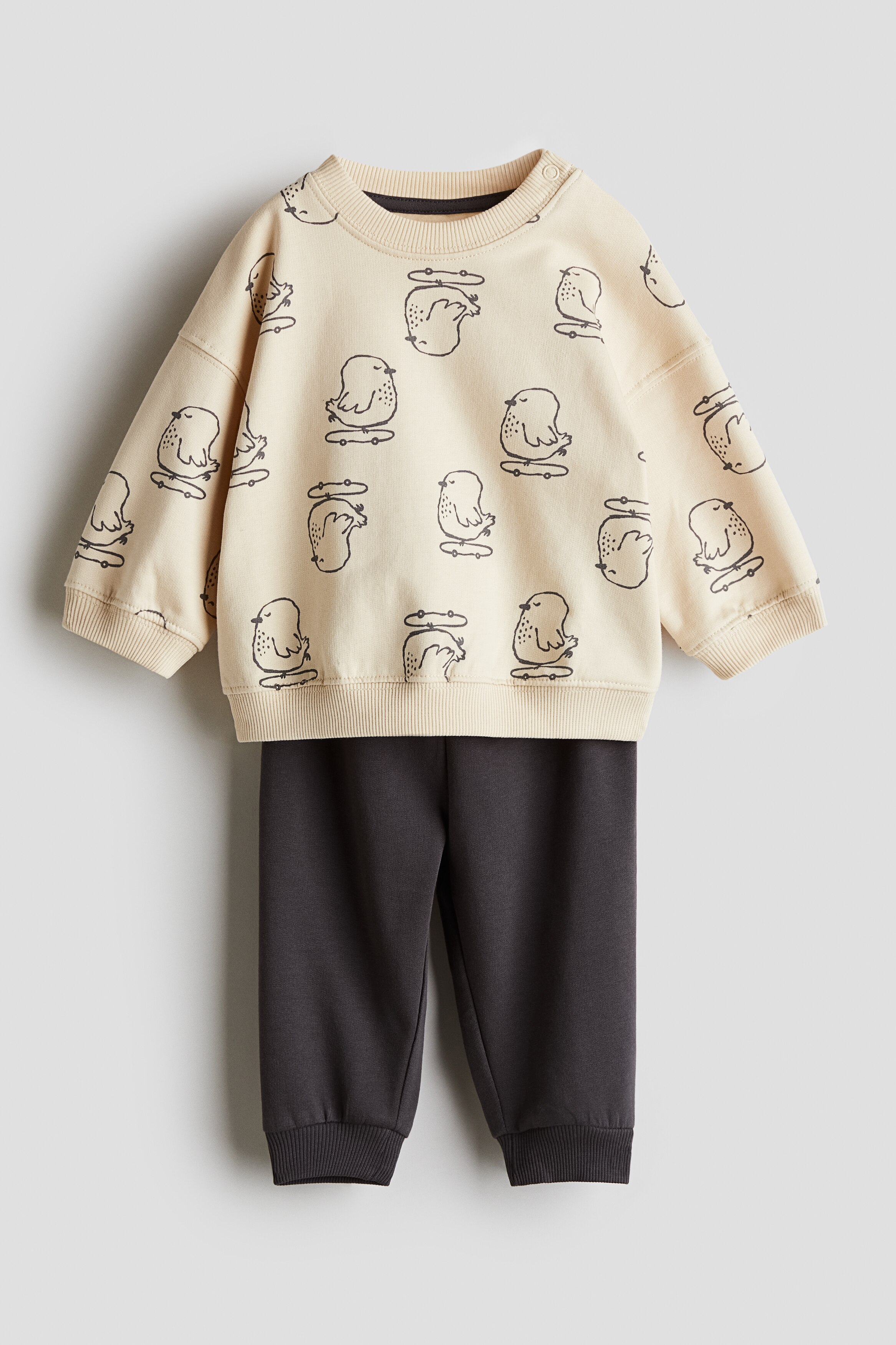 Спортивный костюм H&M из 2 частей