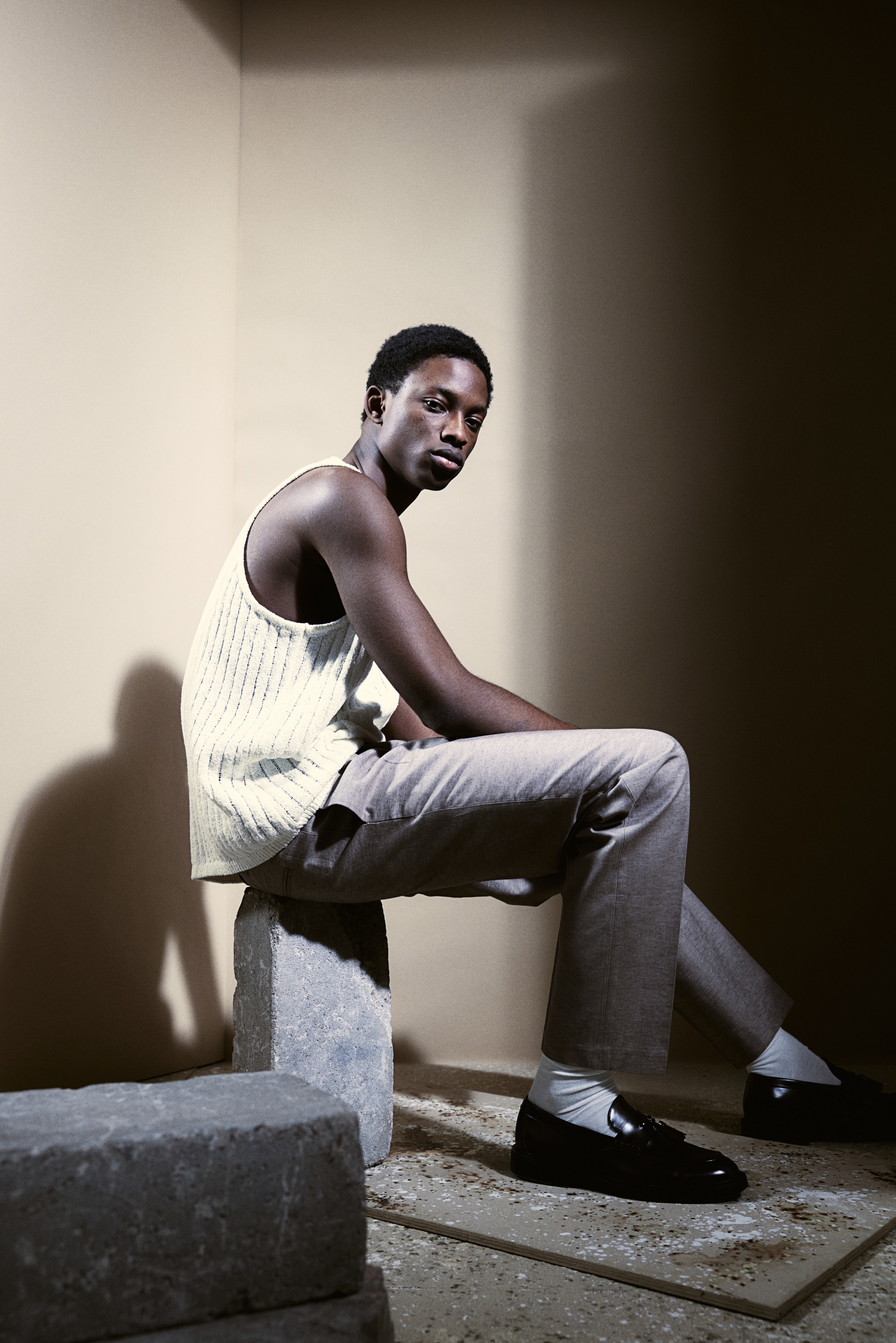 Майка из трикотажа в рубчик обычного кроя от H-M 4790₽