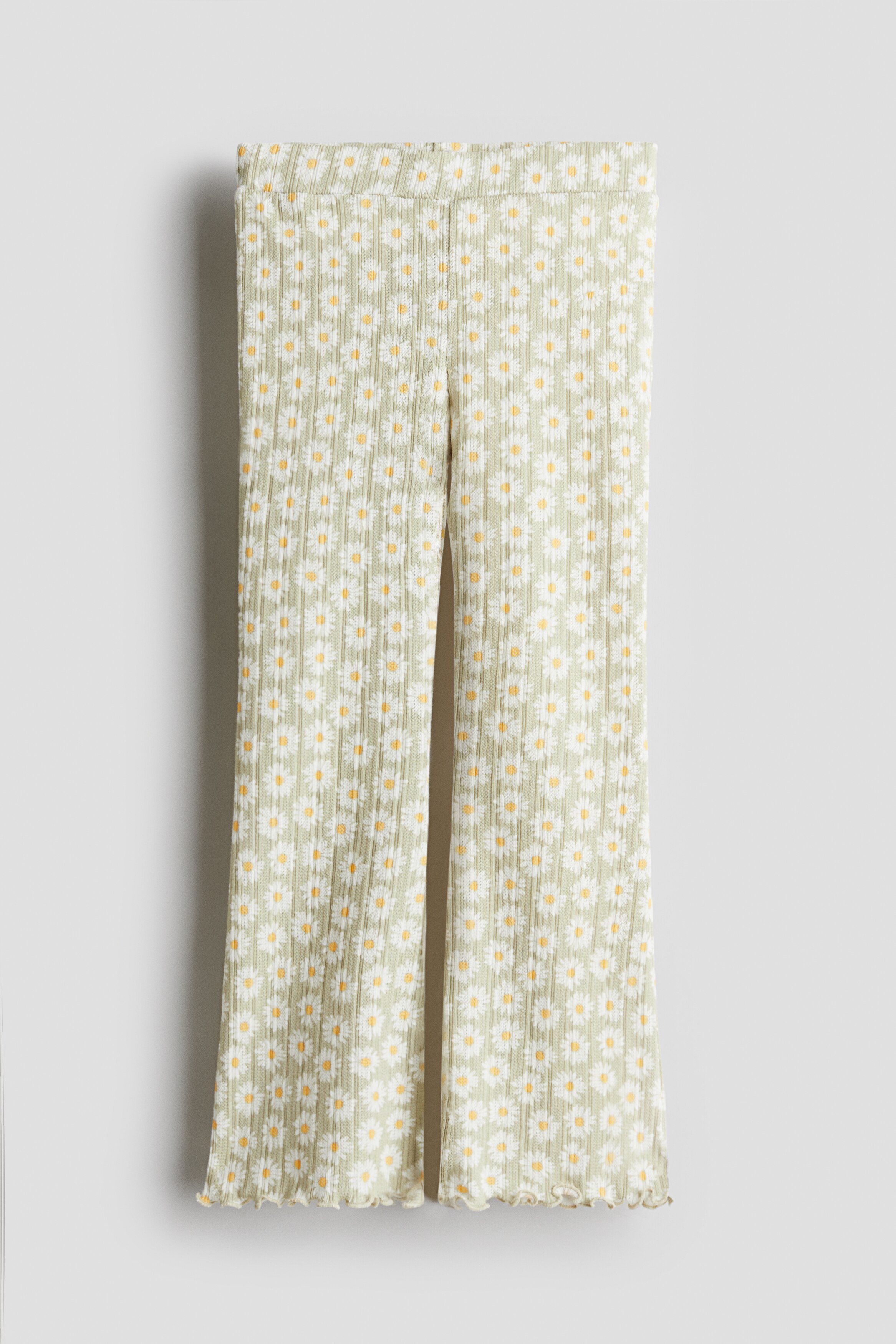 Light green/floral