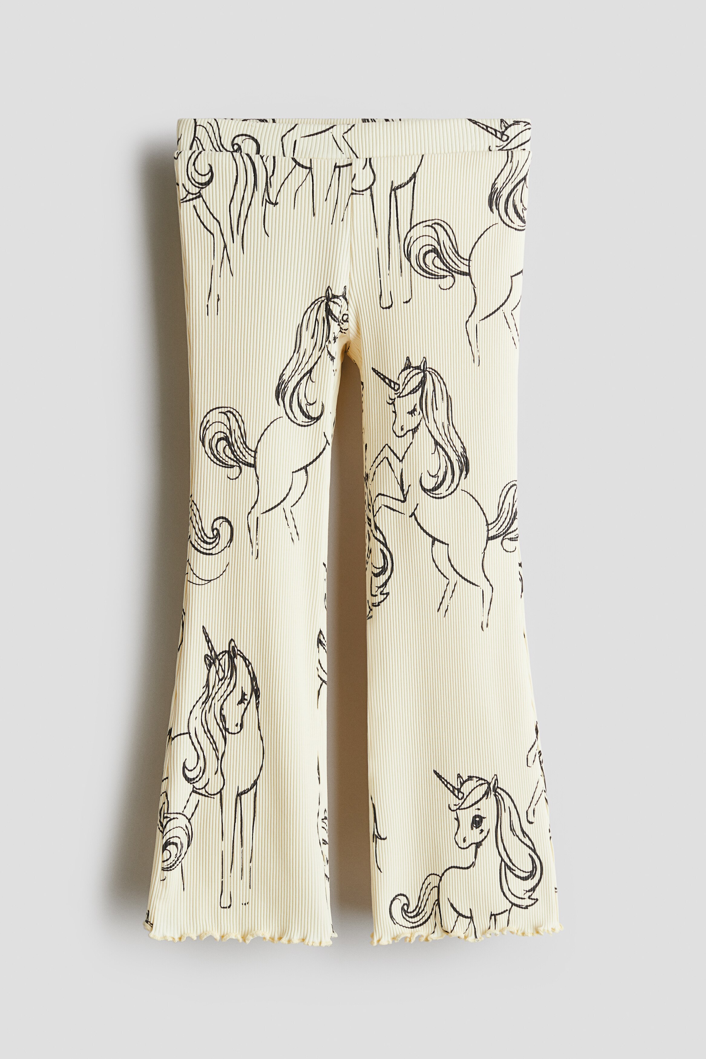 Light yellow/unicorns