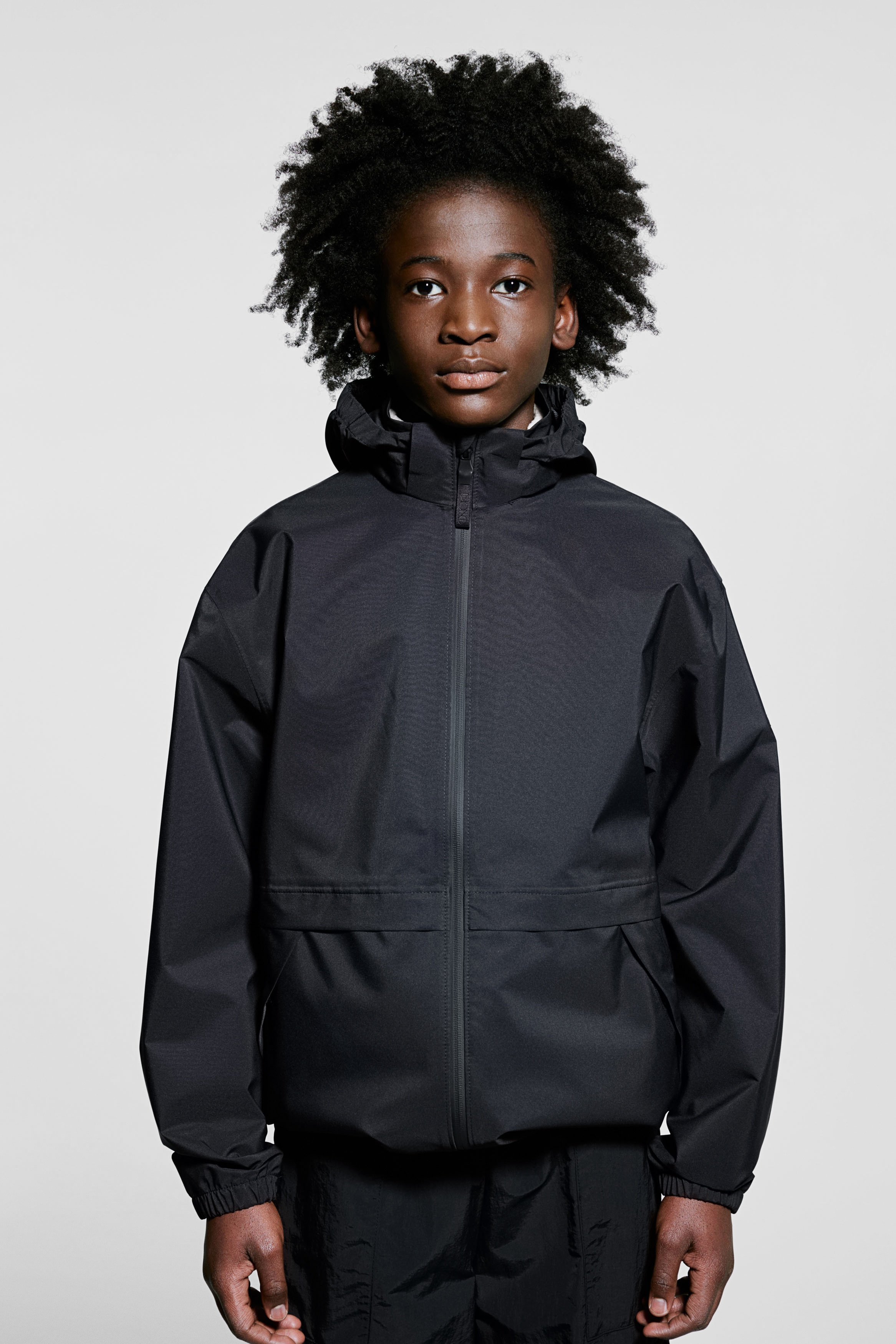 Мужская дождевальная куртка H&M с капюшоном StormMove