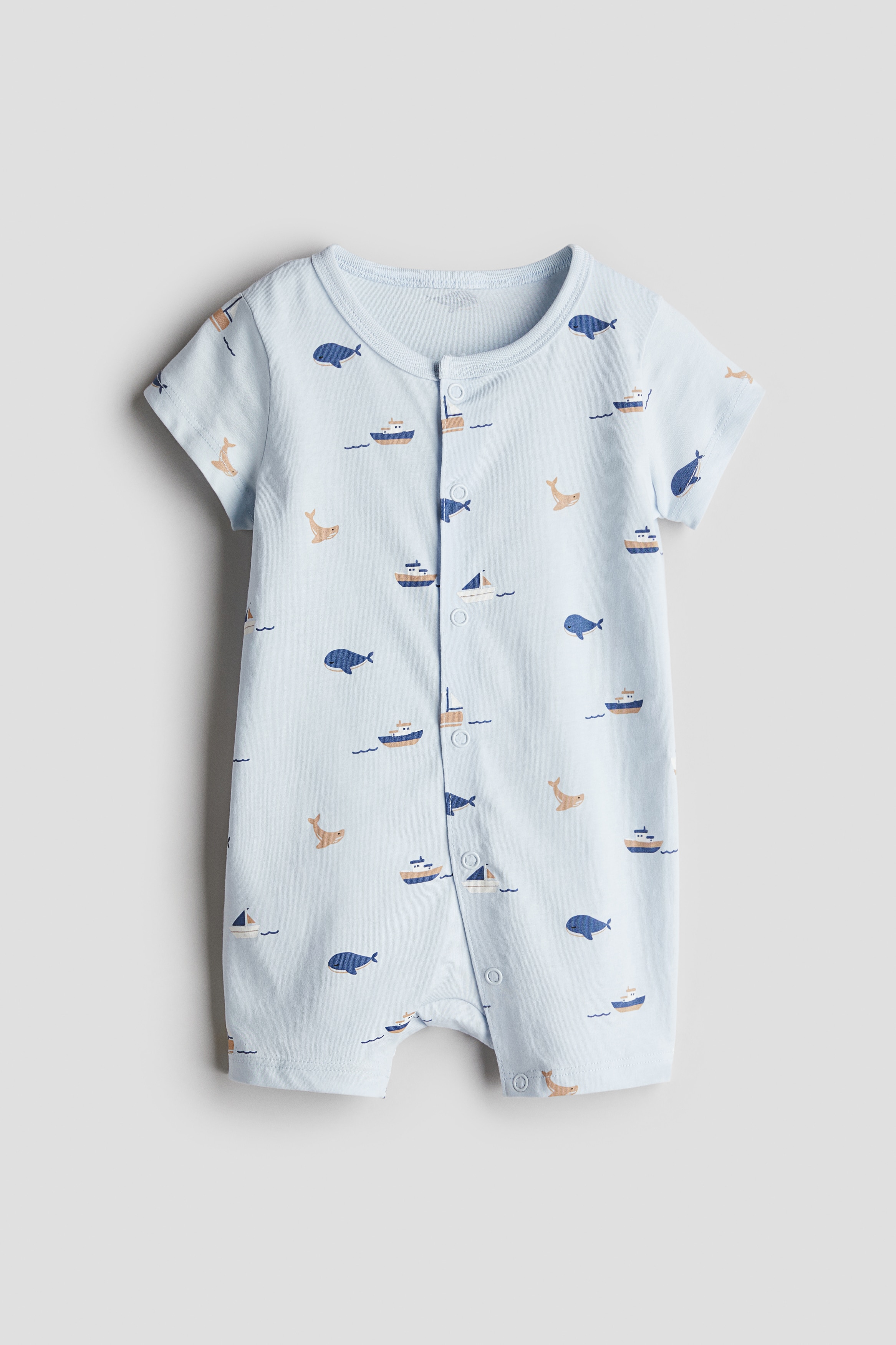 Light blue/whales