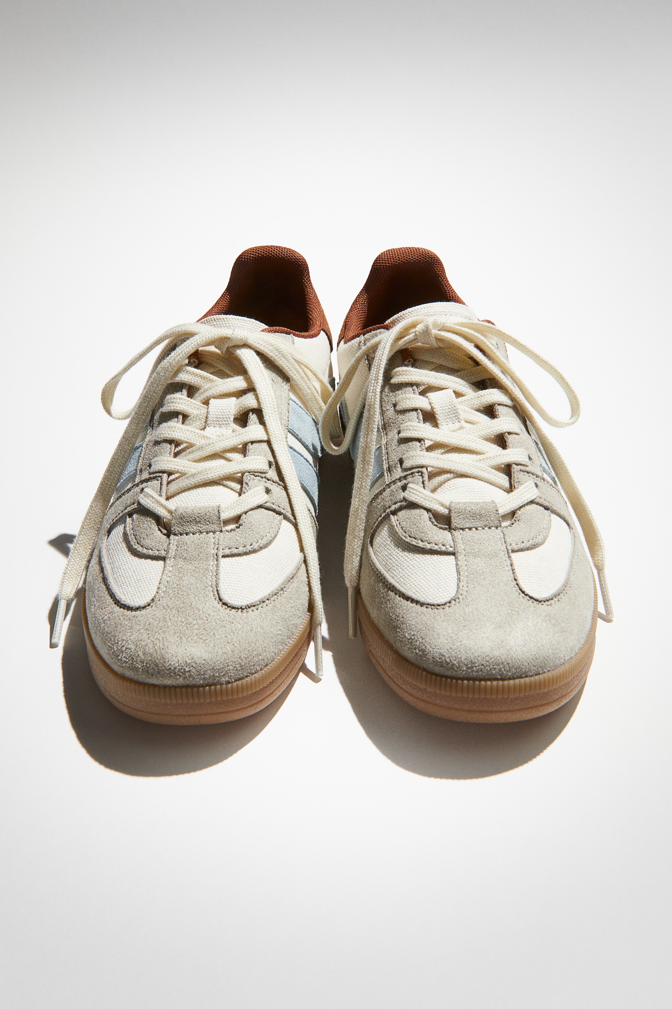 Кроссовки H-M 7590₽