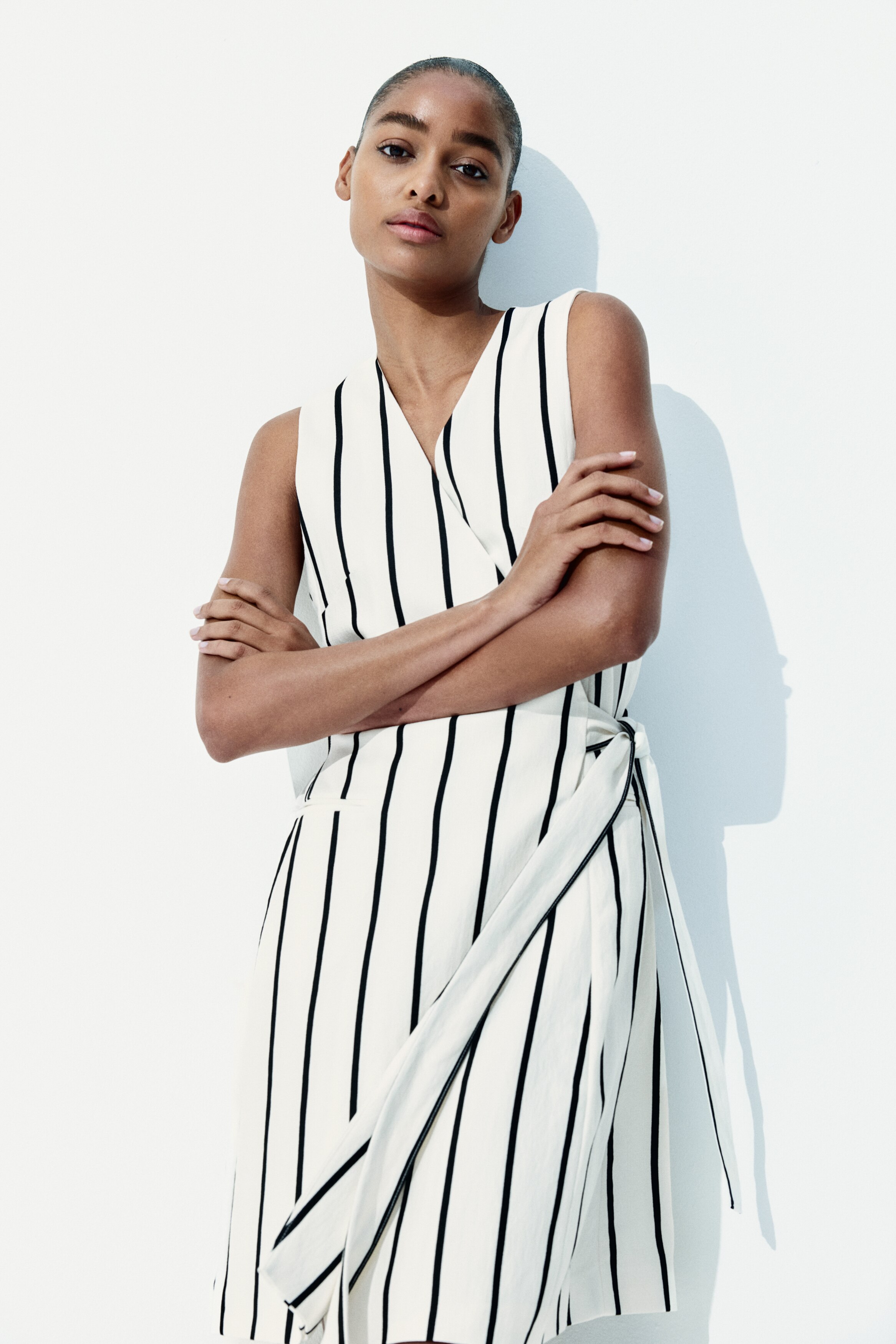 Платье-жакет с запахом от H&M
