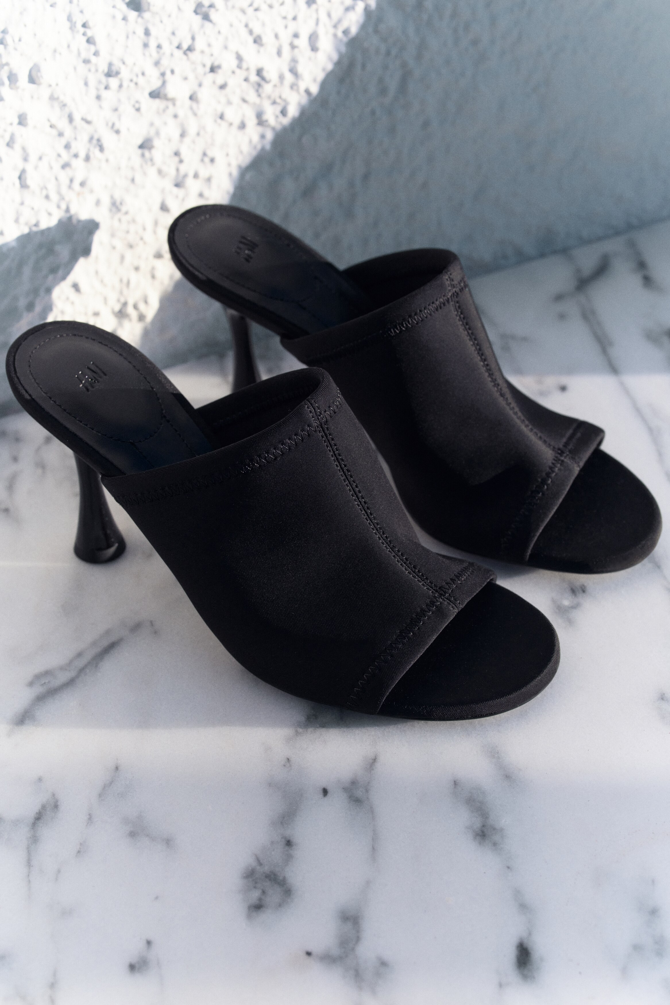 Босоножки на каблуке H-M 6690₽