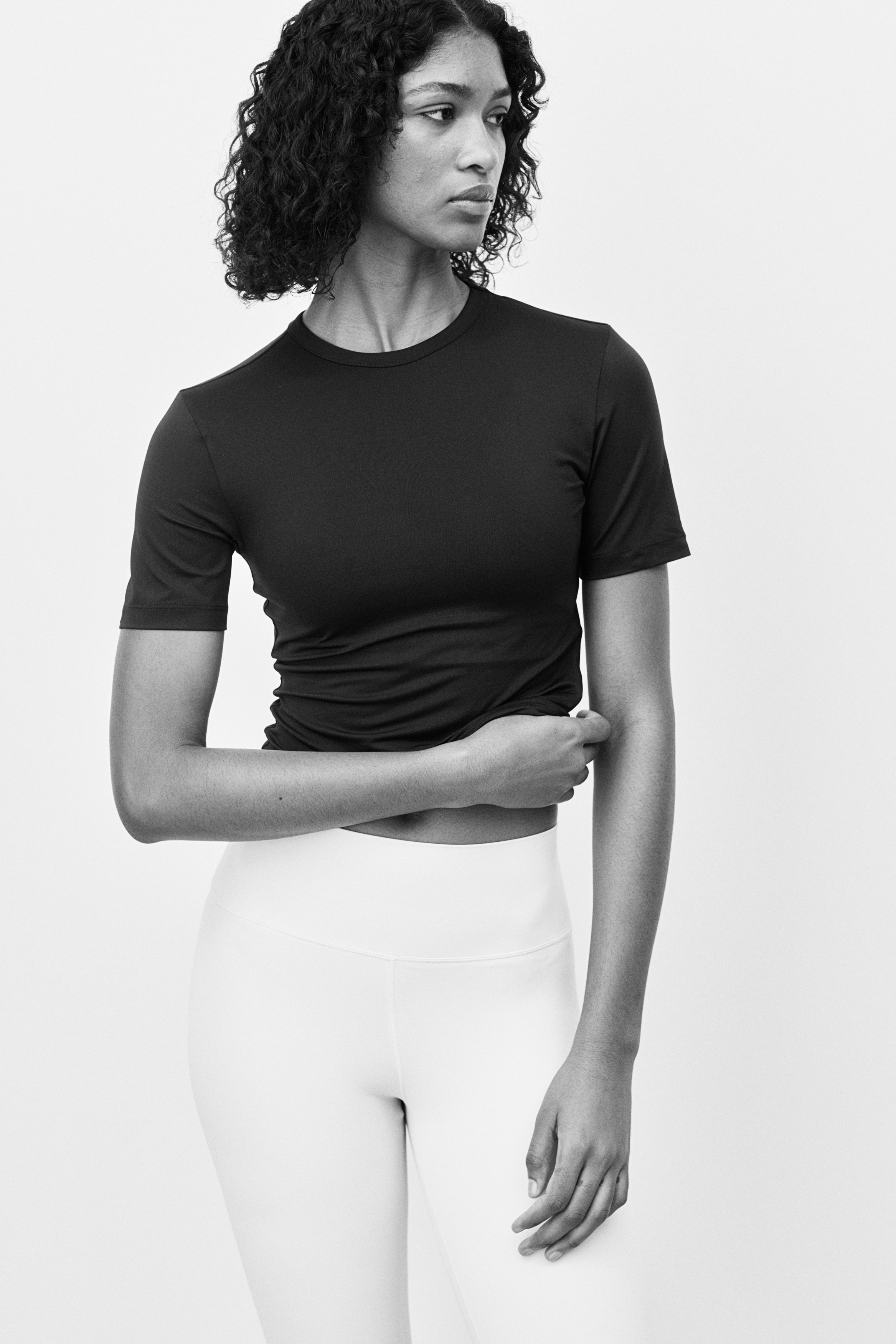 Спортивный укороченный топ H&M с застежкой DryMove