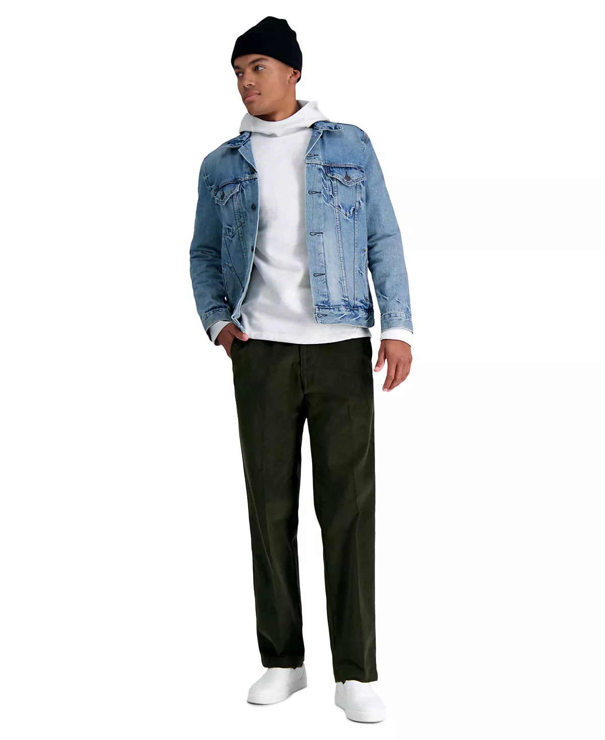 Мужские брюки из эластичного вельвета классического кроя 9090₽