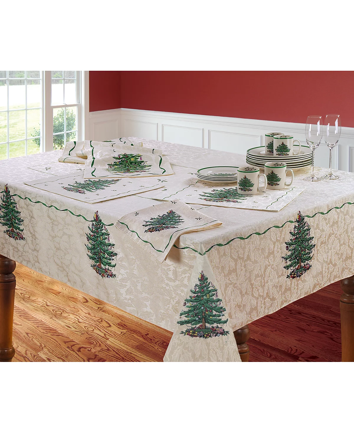 Spode Christmas Tree 60x84 Tablecloth 9890₽