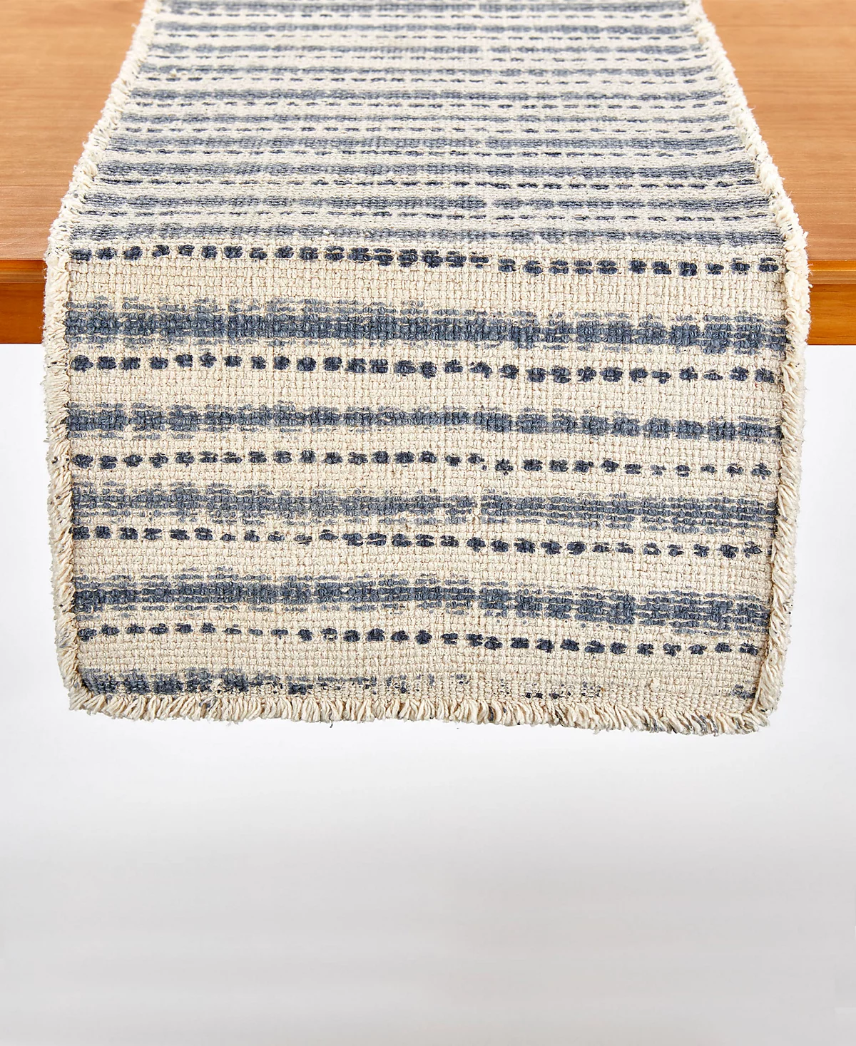 Water Stripe Printed Table Runner 72 x 14 16790₽