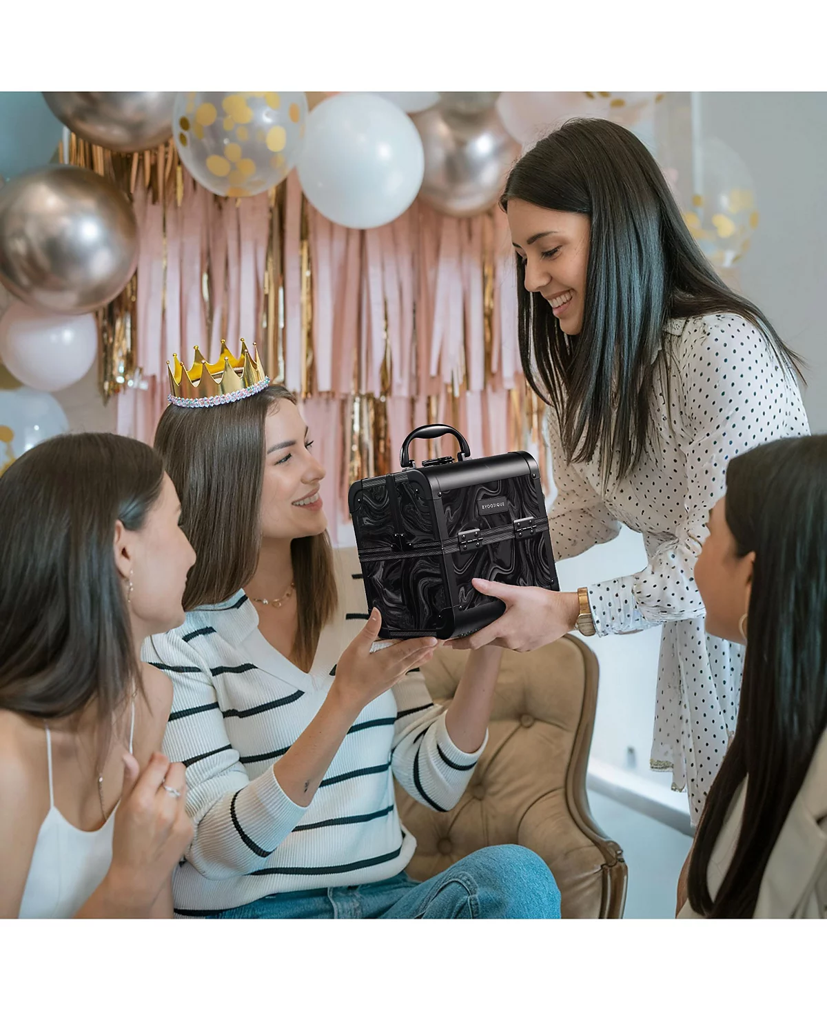 Косметический органайзер Byootique Makeup Train Case с зеркальным подносом Artist CB Dusk