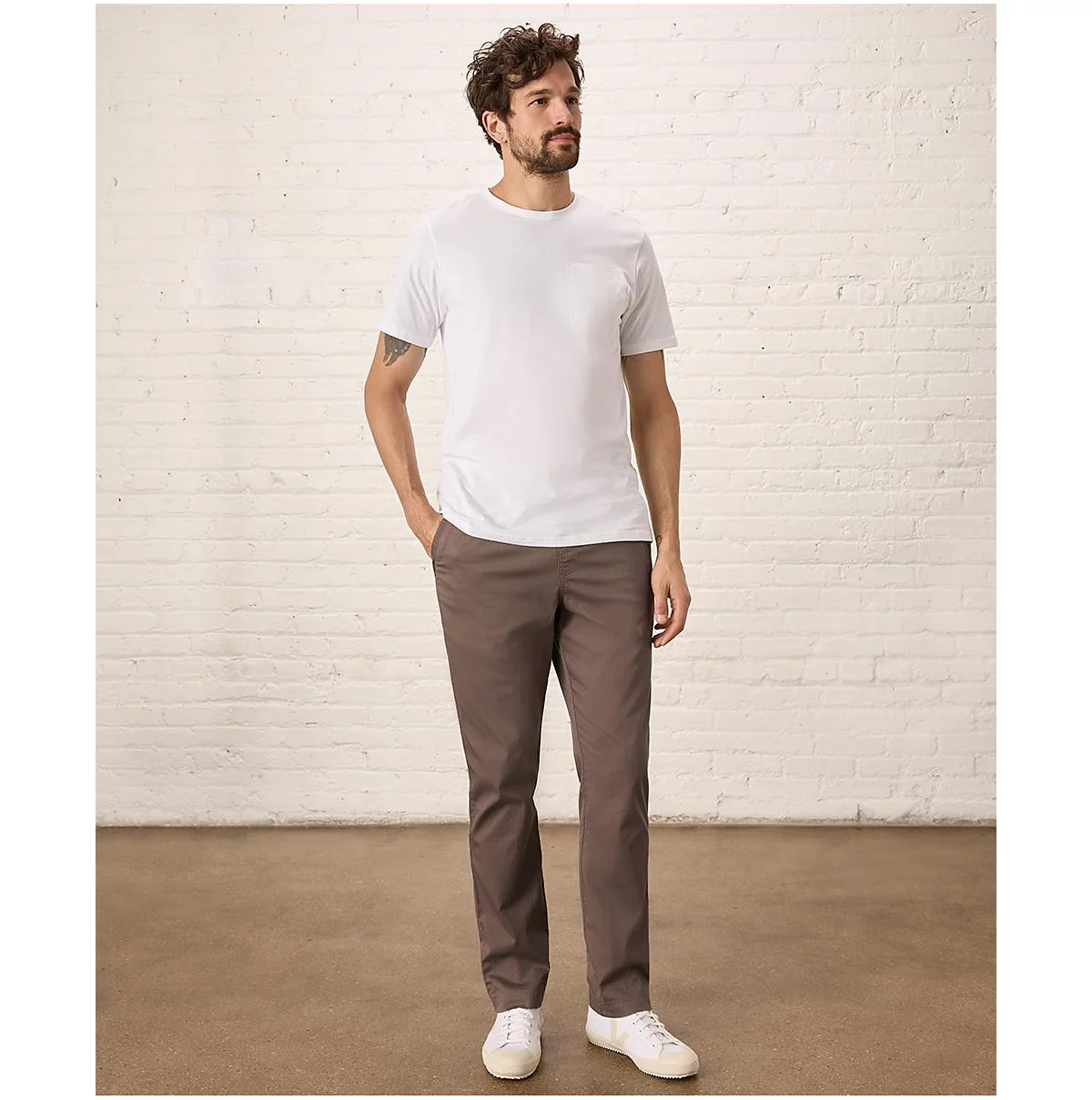 Повседневные мужские брюки из саржи средней плотности из органического хлопка Pact - 32 дюйма по внутреннему шву 18690₽