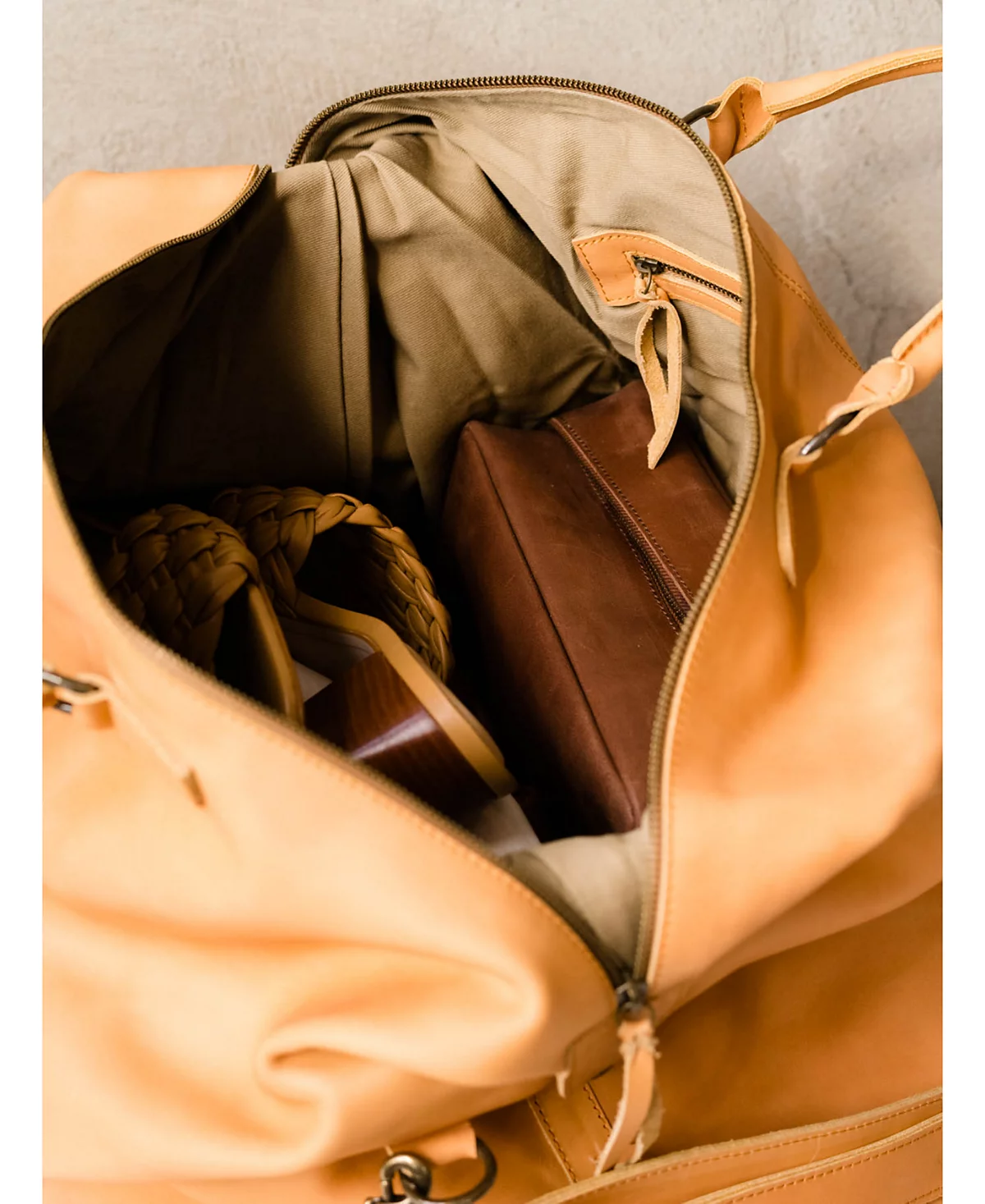 СПОСОБНЫЙ Эйвери Уикендер