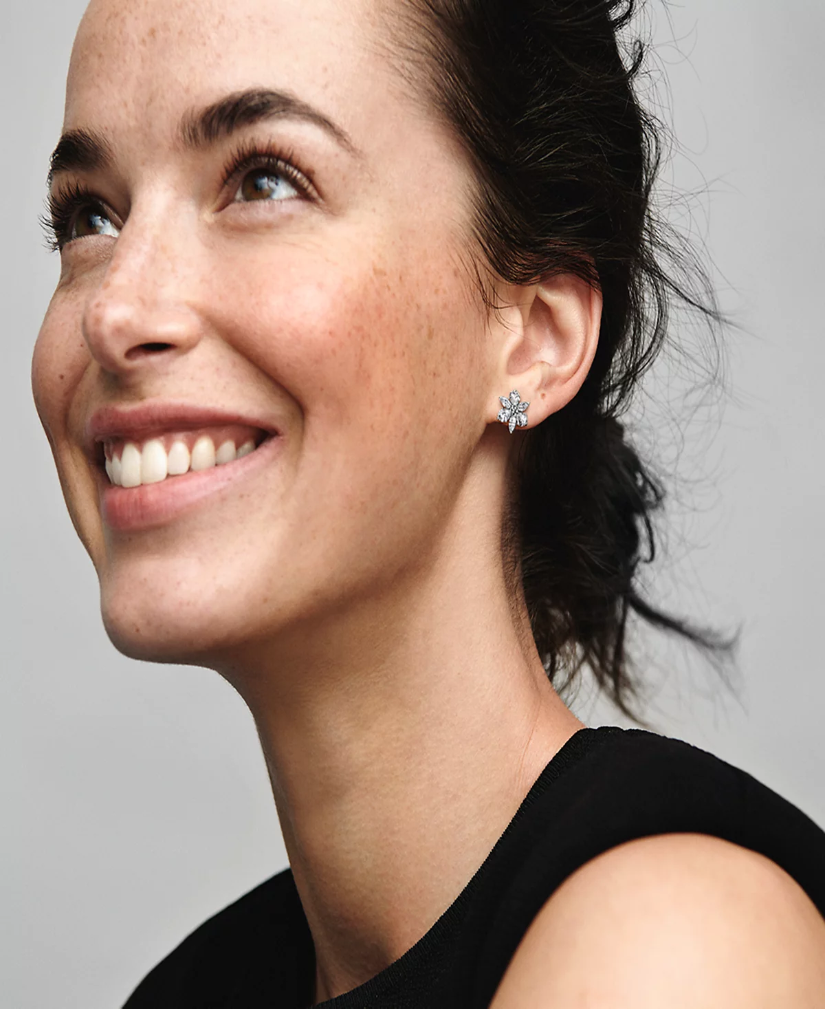 Pandora Sparkling Herbarium Cluster Stud Earrings 18090₽