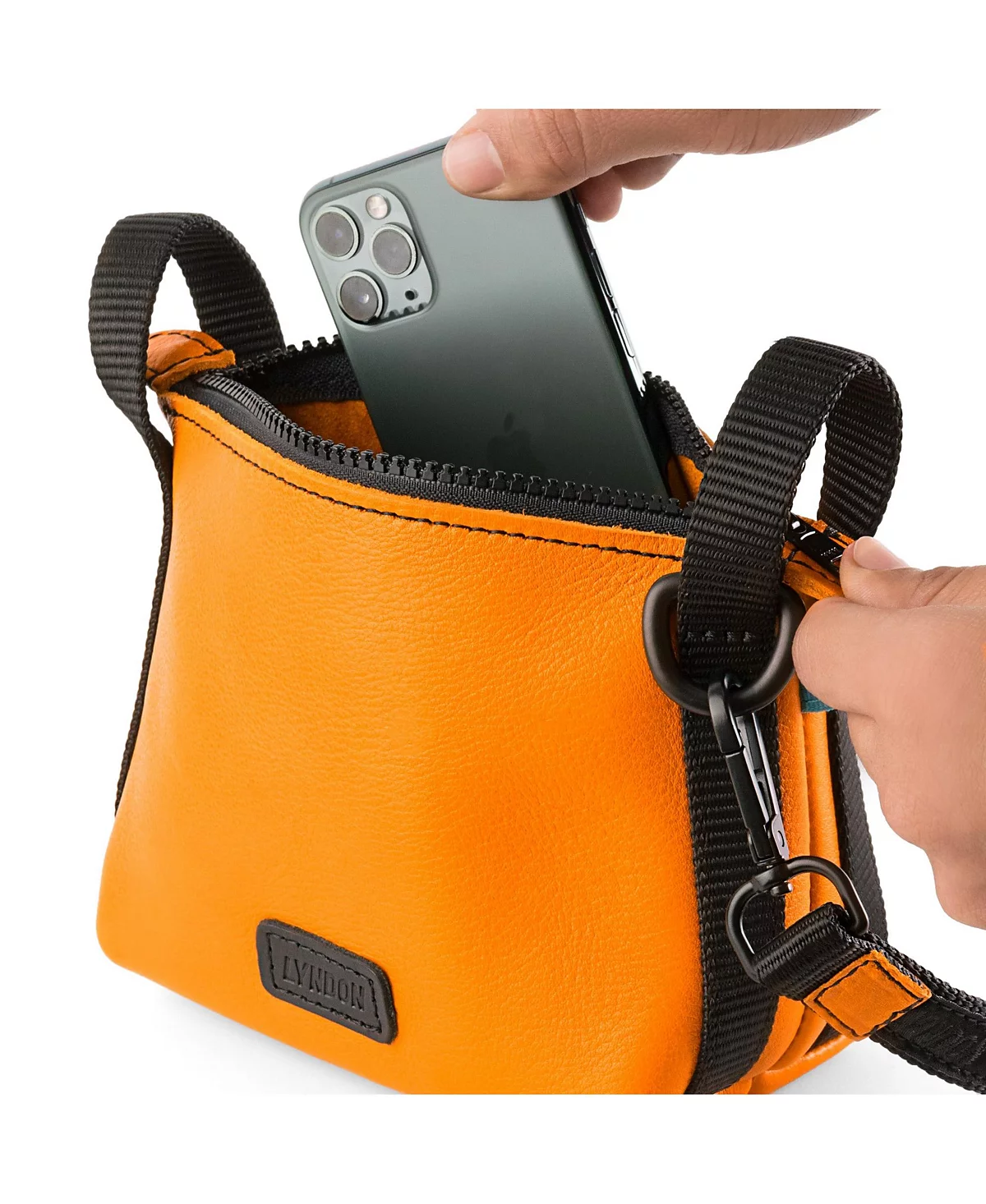 Кожаная сумка через плечо The Junior от Lyndon