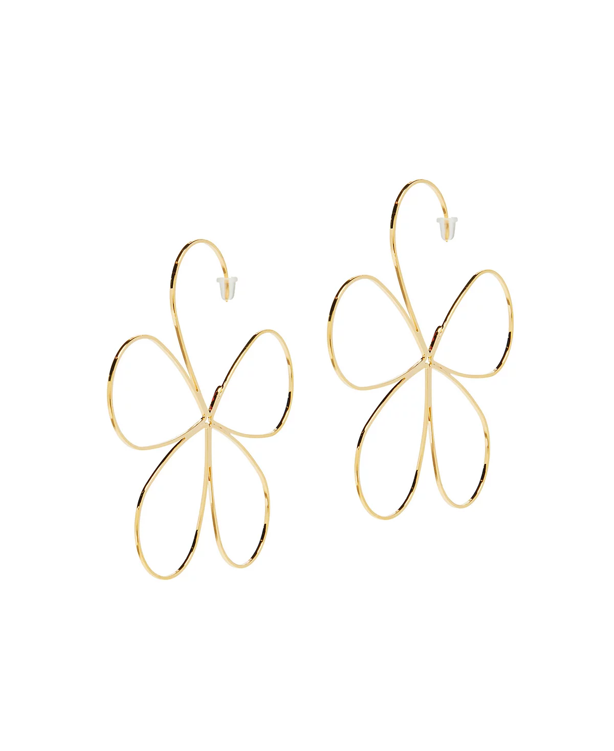 Аморсито Адзума Сидит на боку.