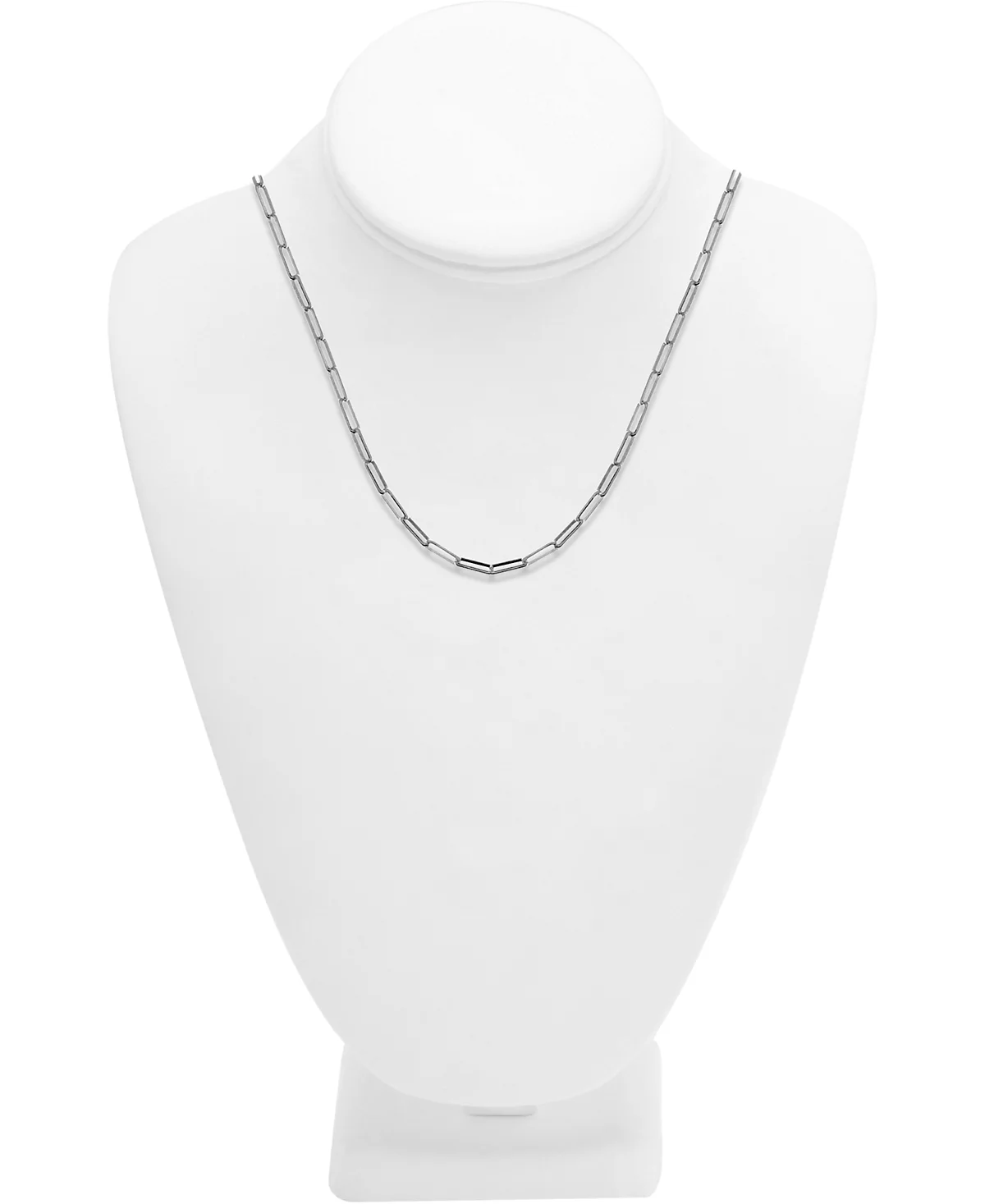 А теперь эта скрепка соединяет 18-дюймовое колье на цепочке из серебряной или золотой пластины 4590₽