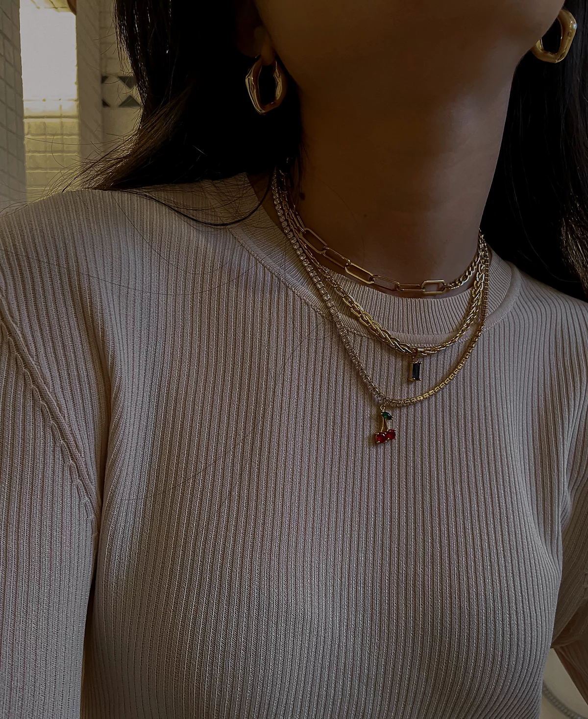 Художественные серьги-кольца среднего размера Heymaeve с покрытием из 18-каратного золота